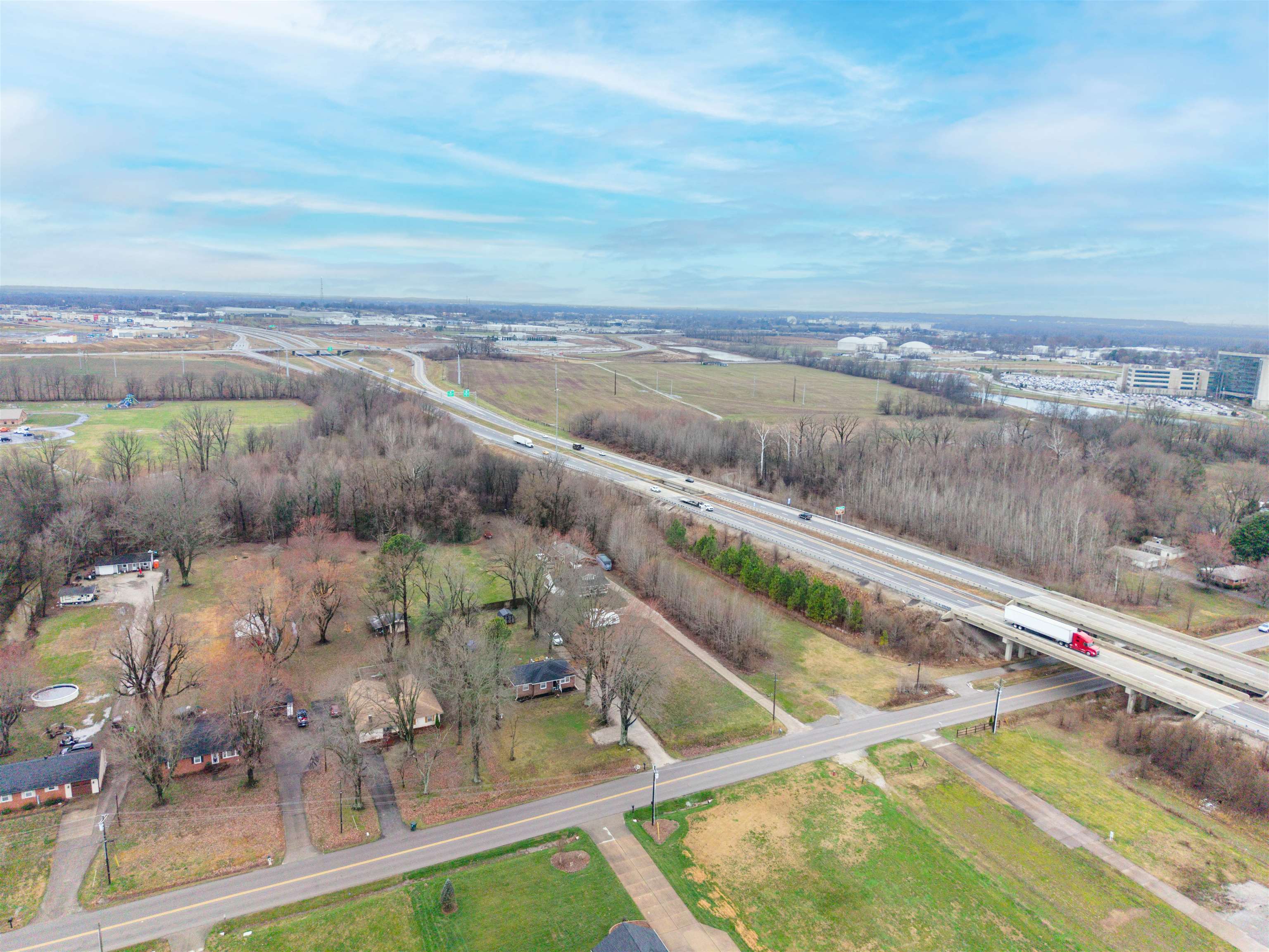 1920 Daniels Ln, Owensboro, Kentucky 42303, 3 Bedrooms Bedrooms, ,1 BathroomBathrooms,Single Family Residence,For Sale,Daniels Ln,94269