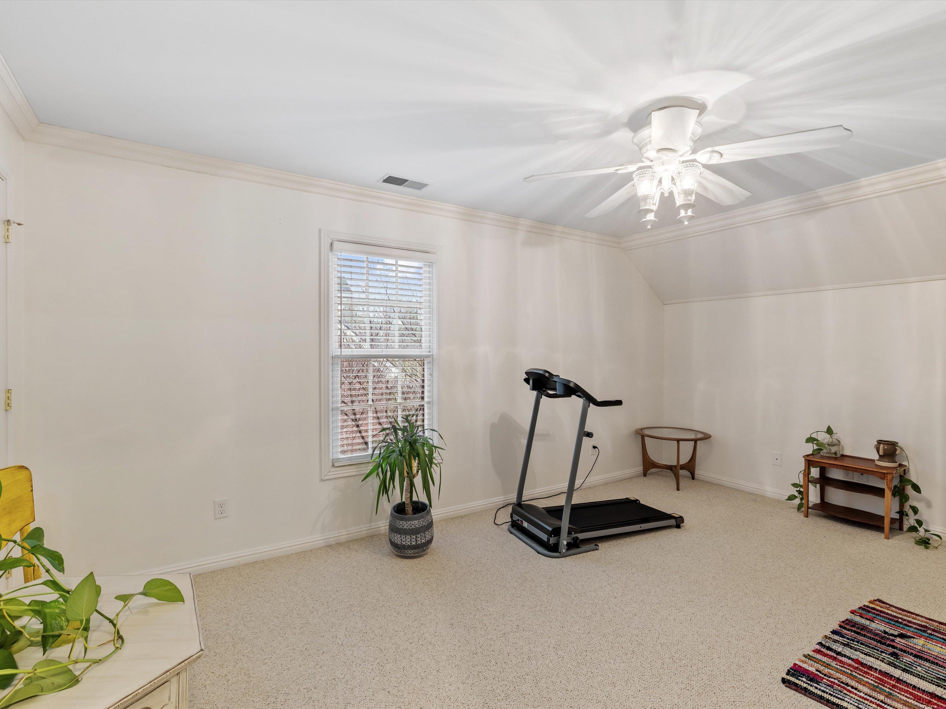 4512 Oakhurst Bend, Owensboro, Kentucky 42303, 6 Bedrooms Bedrooms, ,3 BathroomsBathrooms,Single Family Residence,For Sale,Oakhurst Bend,94271