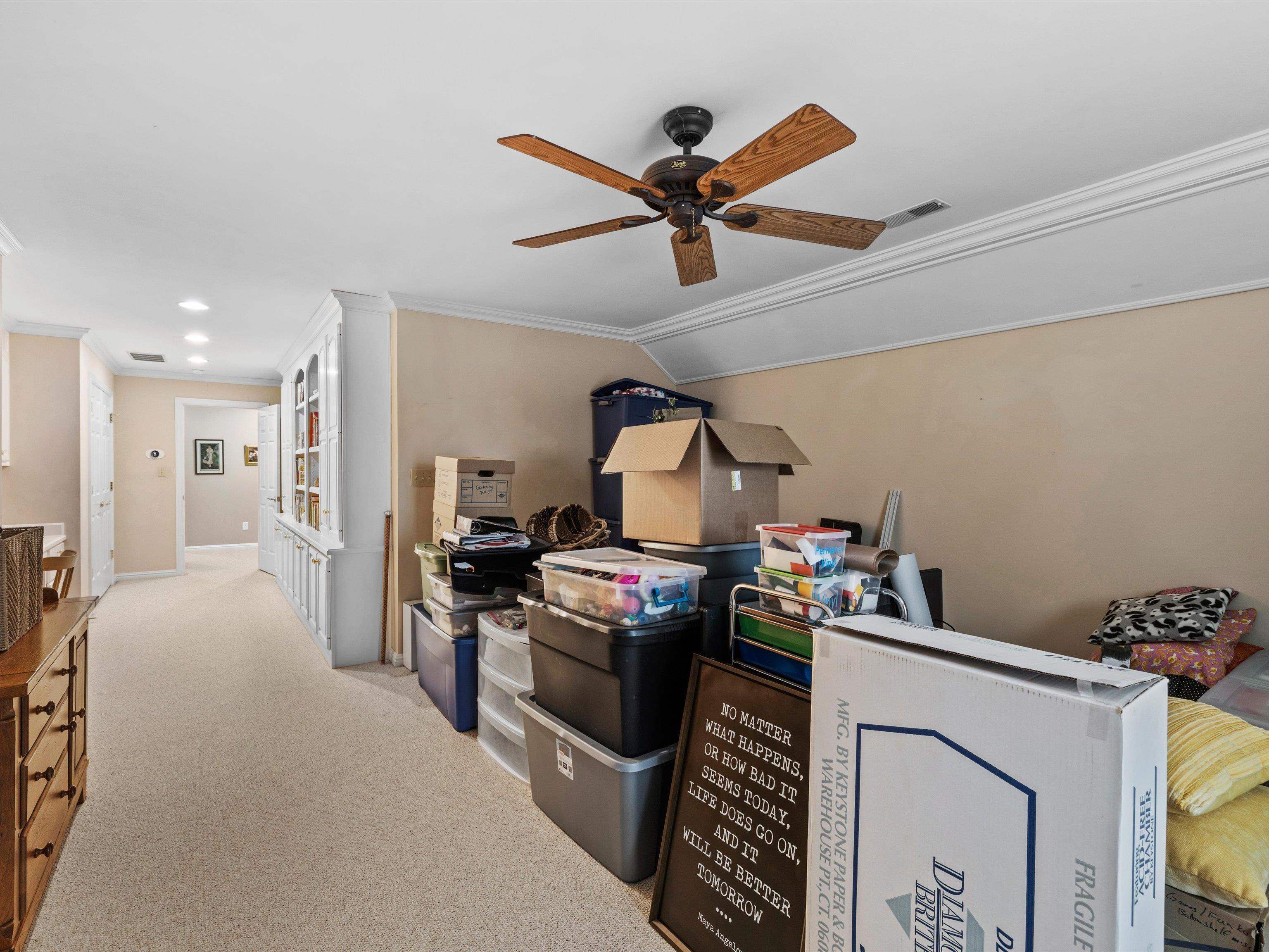 4512 Oakhurst Bend, Owensboro, Kentucky 42303, 6 Bedrooms Bedrooms, ,3 BathroomsBathrooms,Single Family Residence,For Sale,Oakhurst Bend,94271