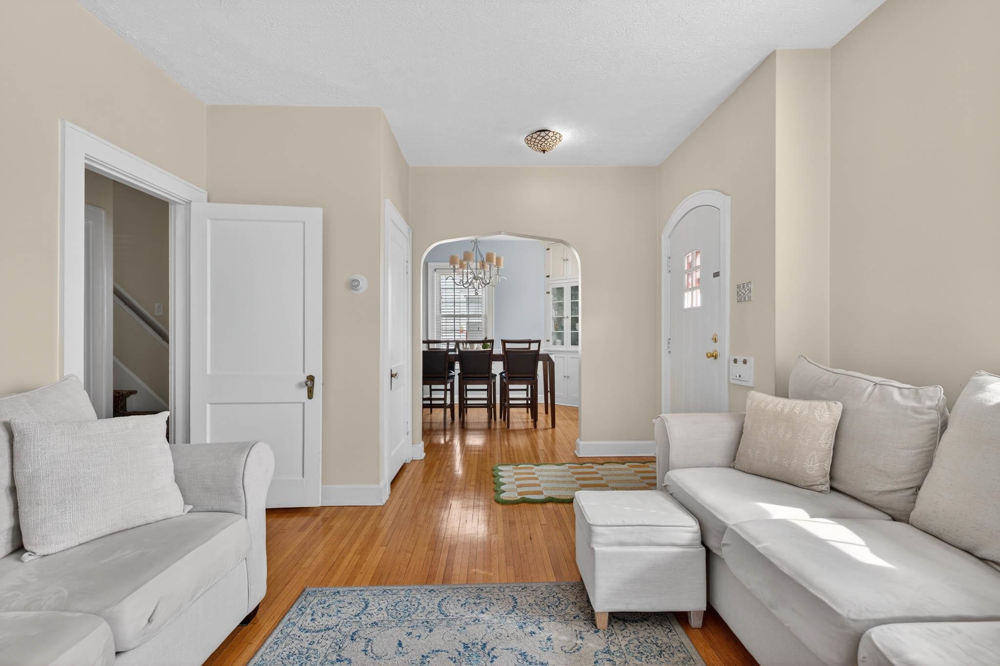 109 E 19th St, Owensboro, Kentucky 42303, 3 Bedrooms Bedrooms, ,2 BathroomsBathrooms,Single Family Residence,For Sale,E 19th St,94274