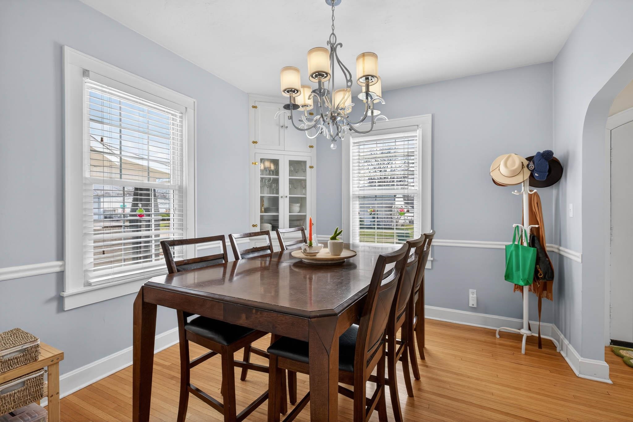 109 E 19th St, Owensboro, Kentucky 42303, 3 Bedrooms Bedrooms, ,2 BathroomsBathrooms,Single Family Residence,For Sale,E 19th St,94274