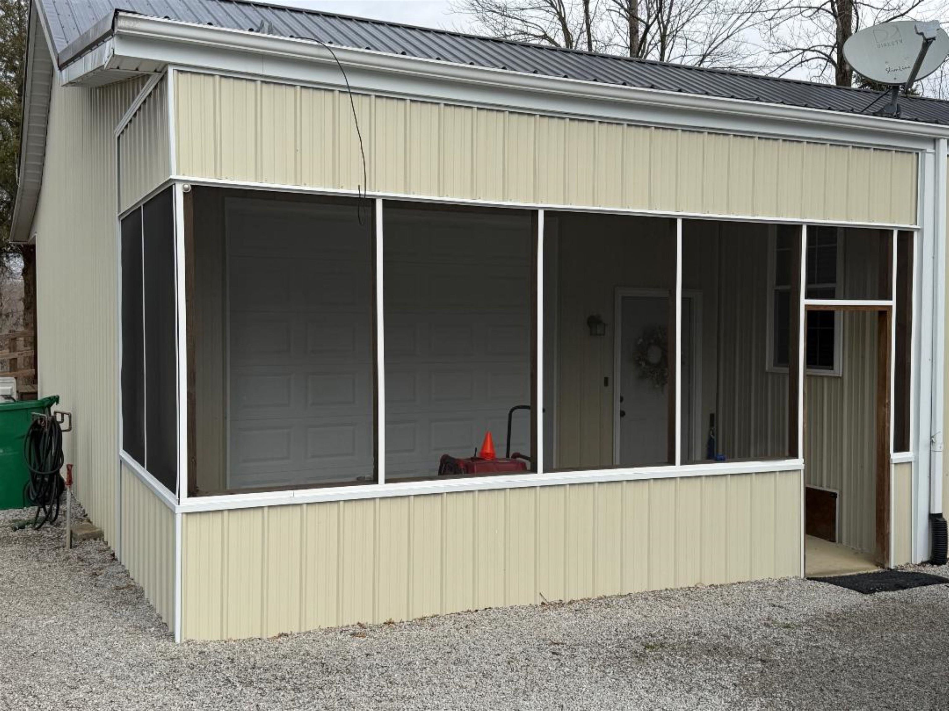 122 Apache Trace, Falls of Rough, Kentucky 40199, 3 Bedrooms Bedrooms, ,2 BathroomsBathrooms,Single Family Residence,For Sale,Apache Trace,94275