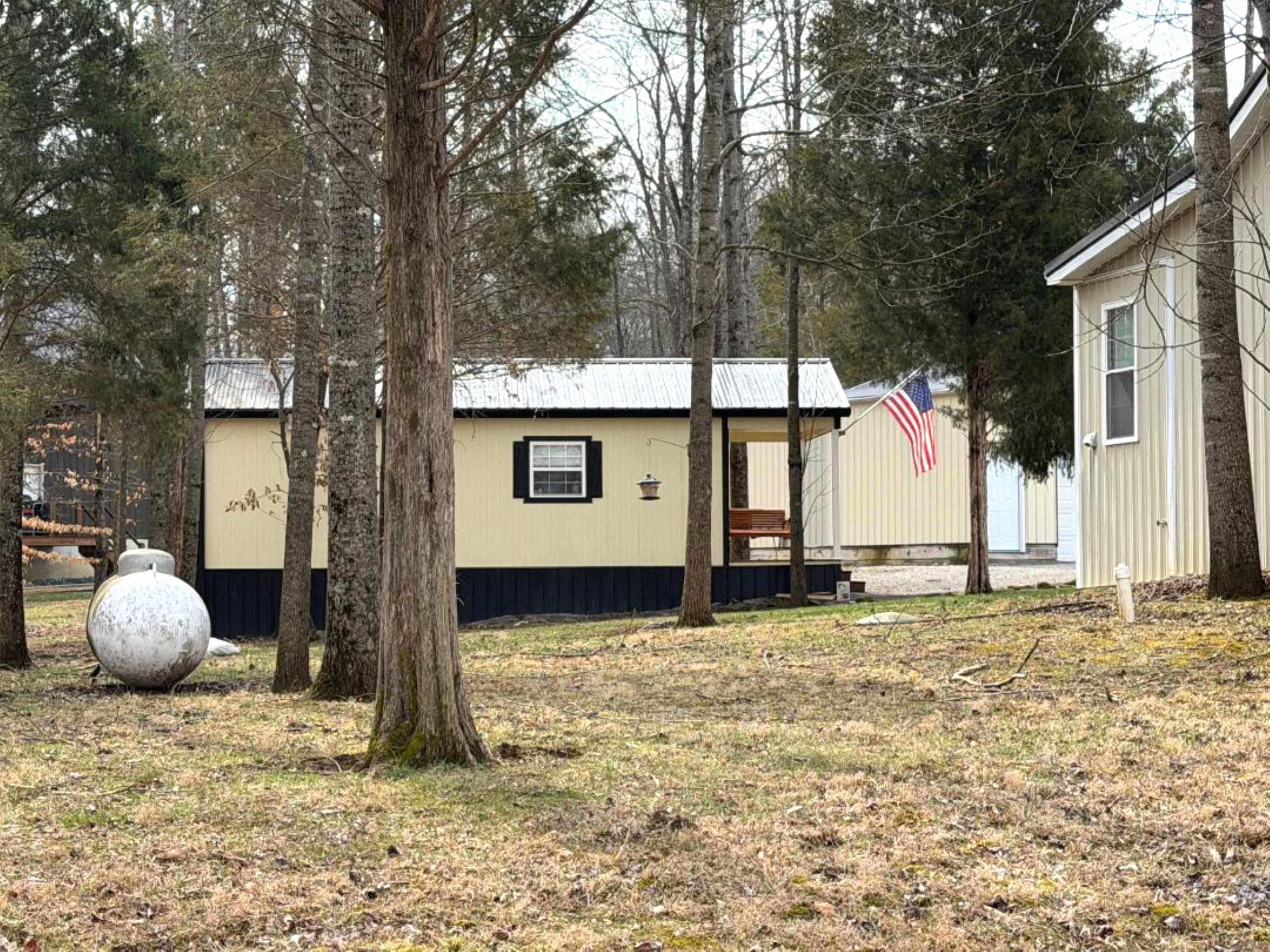 122 Apache Trace, Falls of Rough, Kentucky 40199, 3 Bedrooms Bedrooms, ,2 BathroomsBathrooms,Single Family Residence,For Sale,Apache Trace,94275