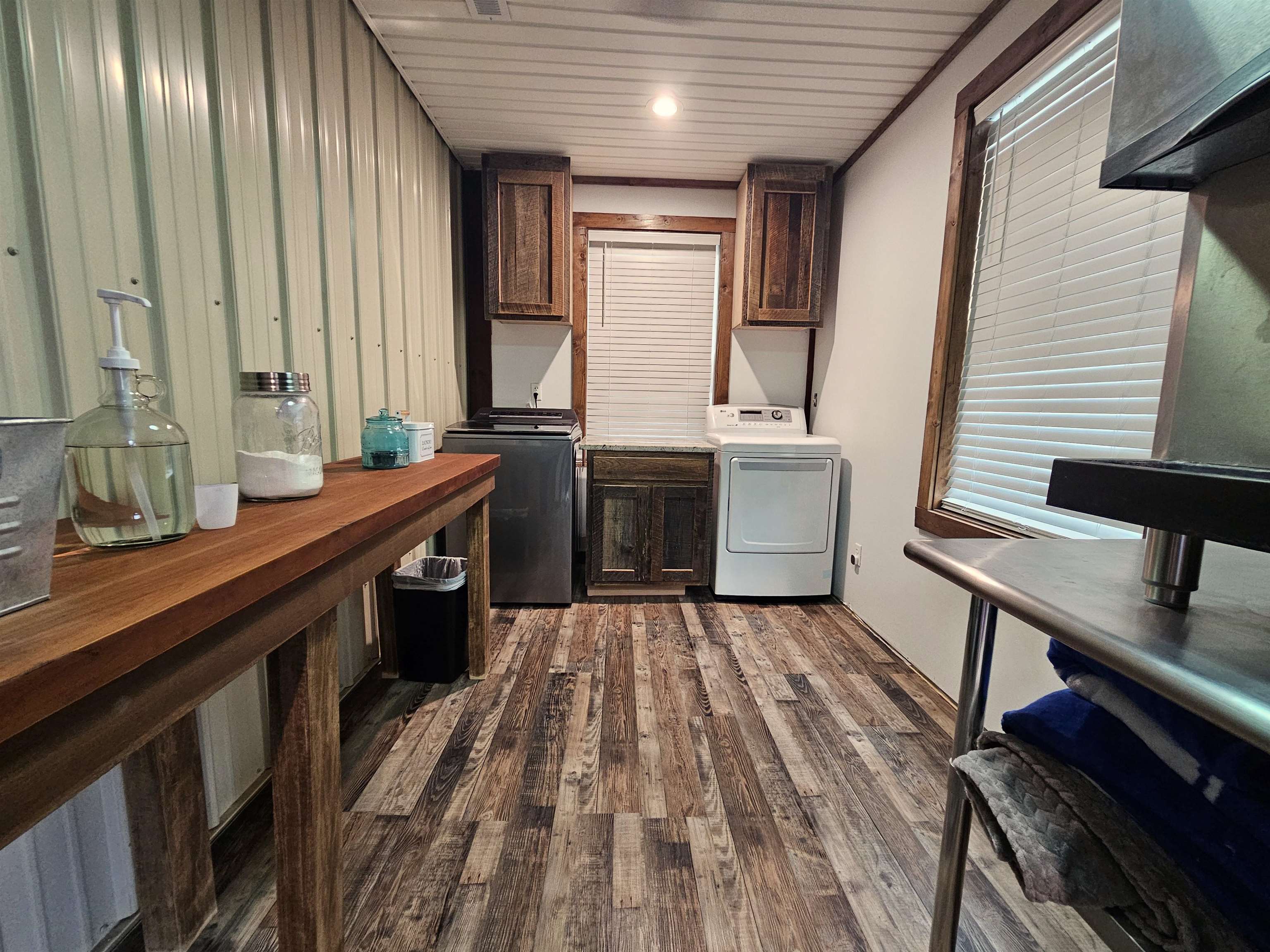 122 Apache Trace, Falls of Rough, Kentucky 40199, 3 Bedrooms Bedrooms, ,2 BathroomsBathrooms,Single Family Residence,For Sale,Apache Trace,94275