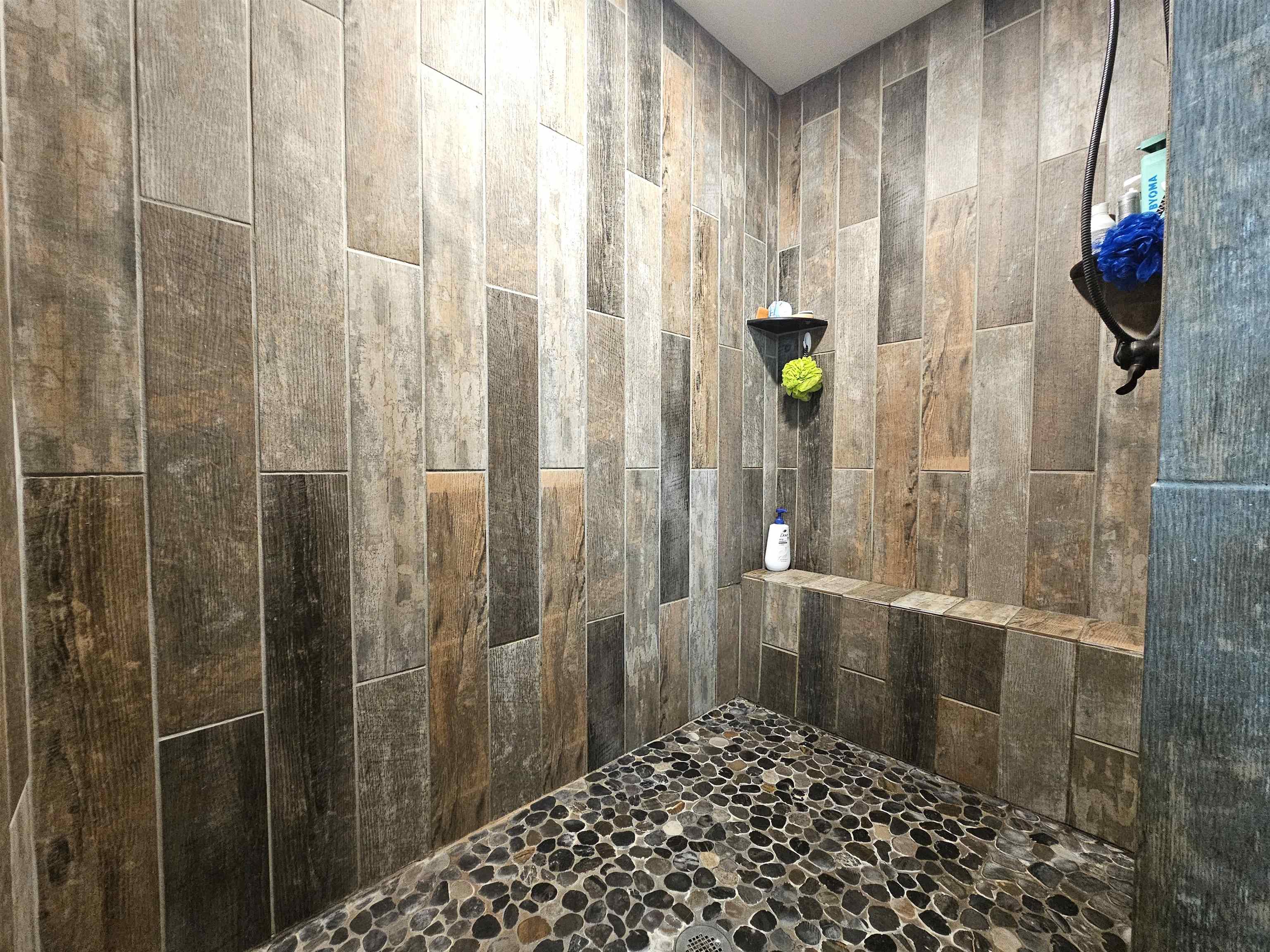 122 Apache Trace, Falls of Rough, Kentucky 40199, 3 Bedrooms Bedrooms, ,2 BathroomsBathrooms,Single Family Residence,For Sale,Apache Trace,94275