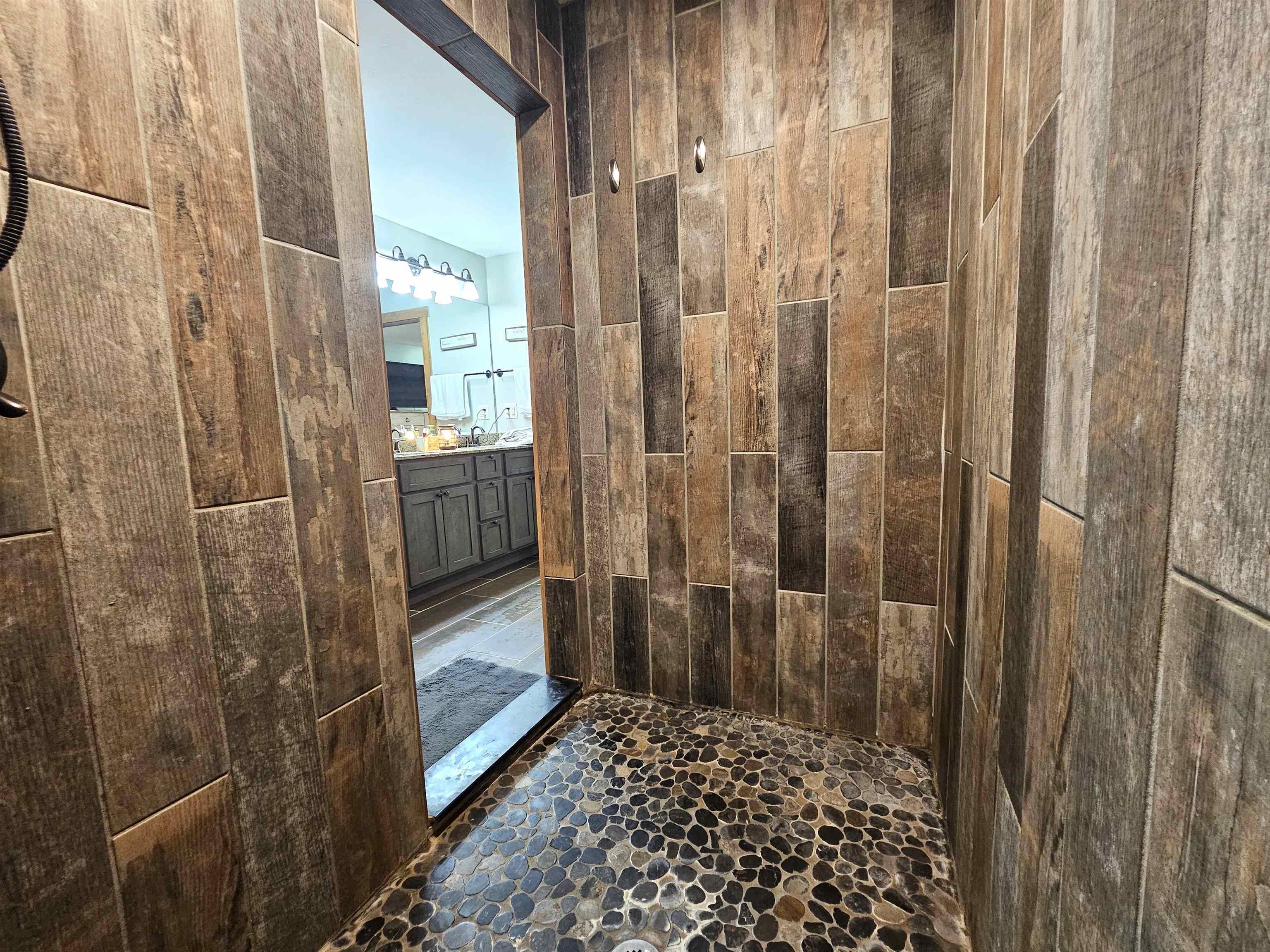 122 Apache Trace, Falls of Rough, Kentucky 40199, 3 Bedrooms Bedrooms, ,2 BathroomsBathrooms,Single Family Residence,For Sale,Apache Trace,94275