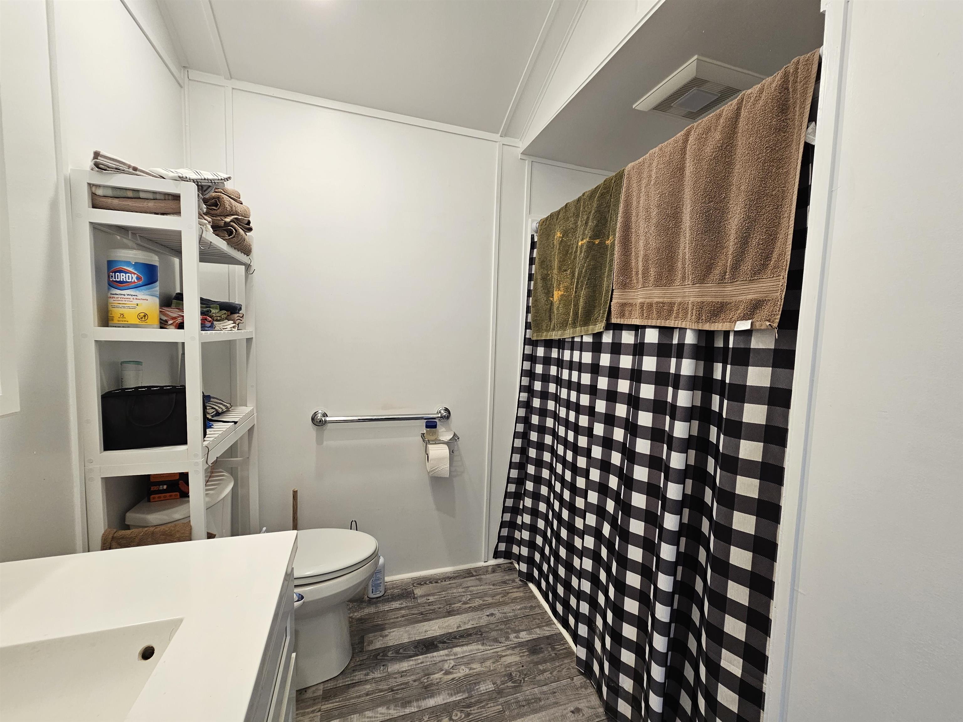 122 Apache Trace, Falls of Rough, Kentucky 40199, 3 Bedrooms Bedrooms, ,2 BathroomsBathrooms,Single Family Residence,For Sale,Apache Trace,94275