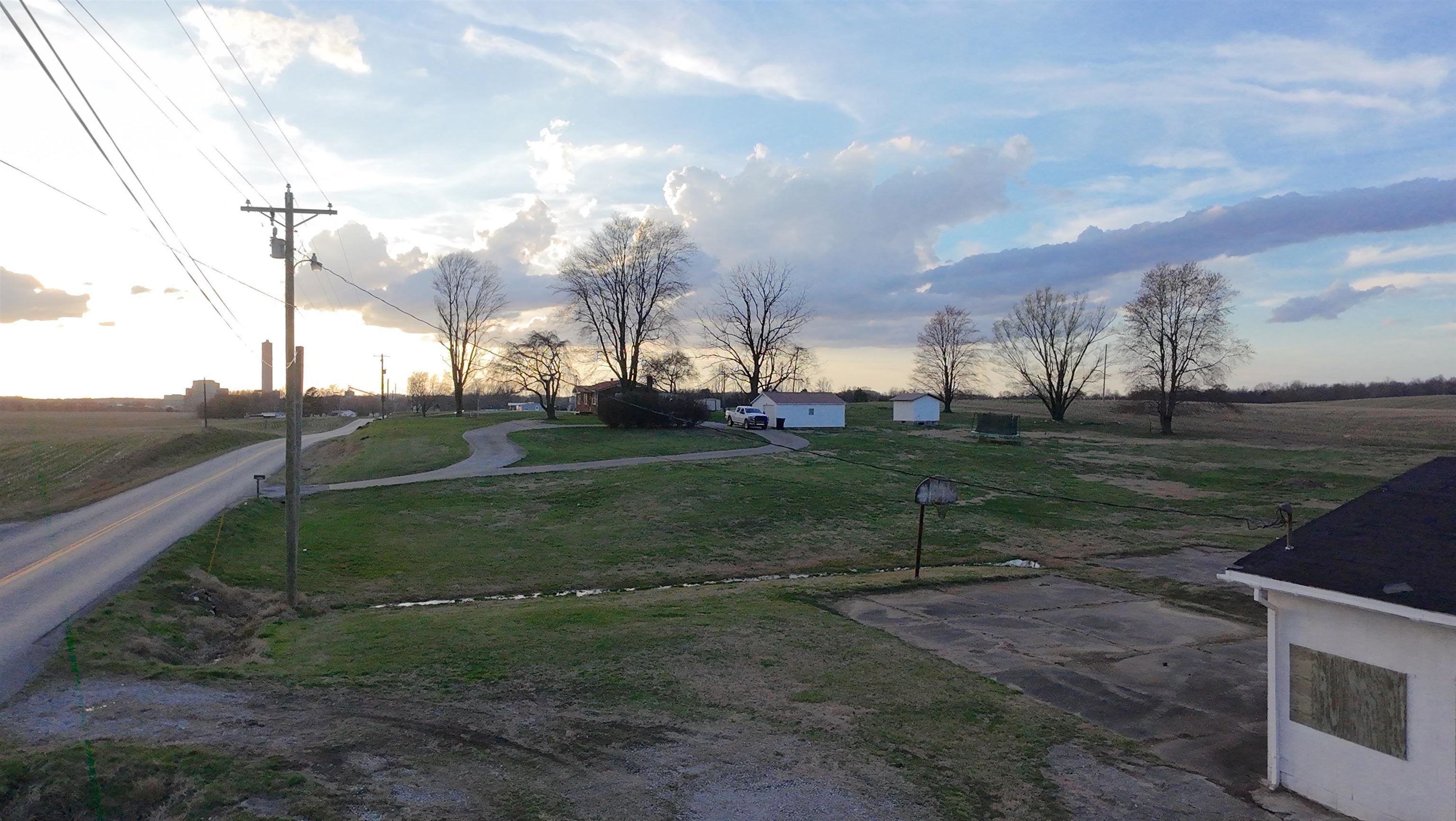 4254 State Route 85 W, Centertown, Kentucky 42328, 3 Bedrooms Bedrooms, ,1 BathroomBathrooms,Single Family Residence,For Sale,State Route 85 W,94277