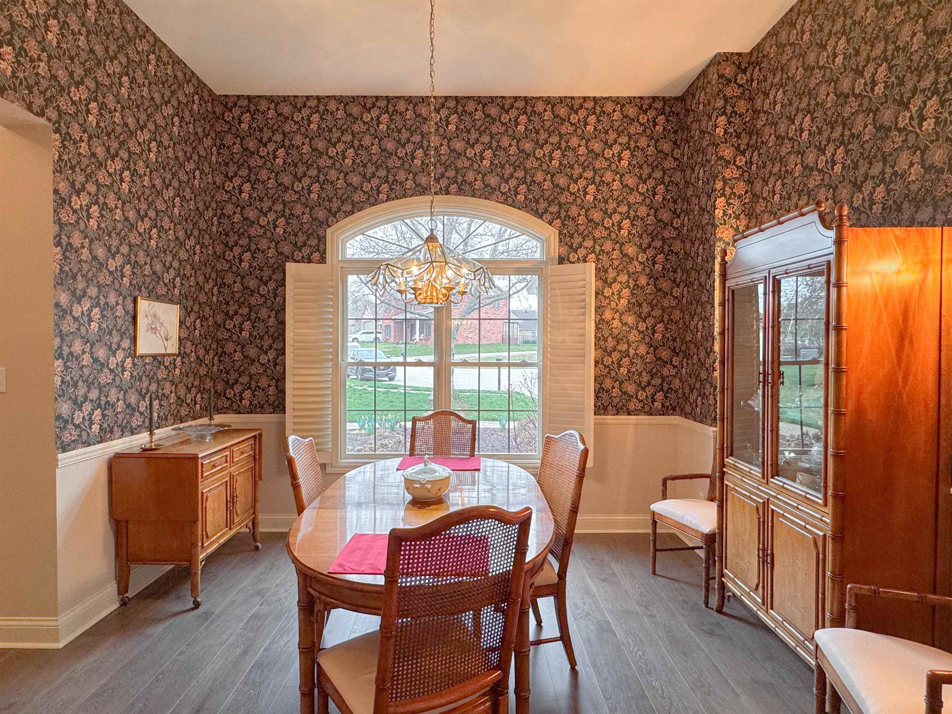 4409 Oakhurst Bnd, Owensboro, Kentucky 42303, 4 Bedrooms Bedrooms, ,2 BathroomsBathrooms,Single Family Residence,For Sale,Oakhurst Bnd,94278