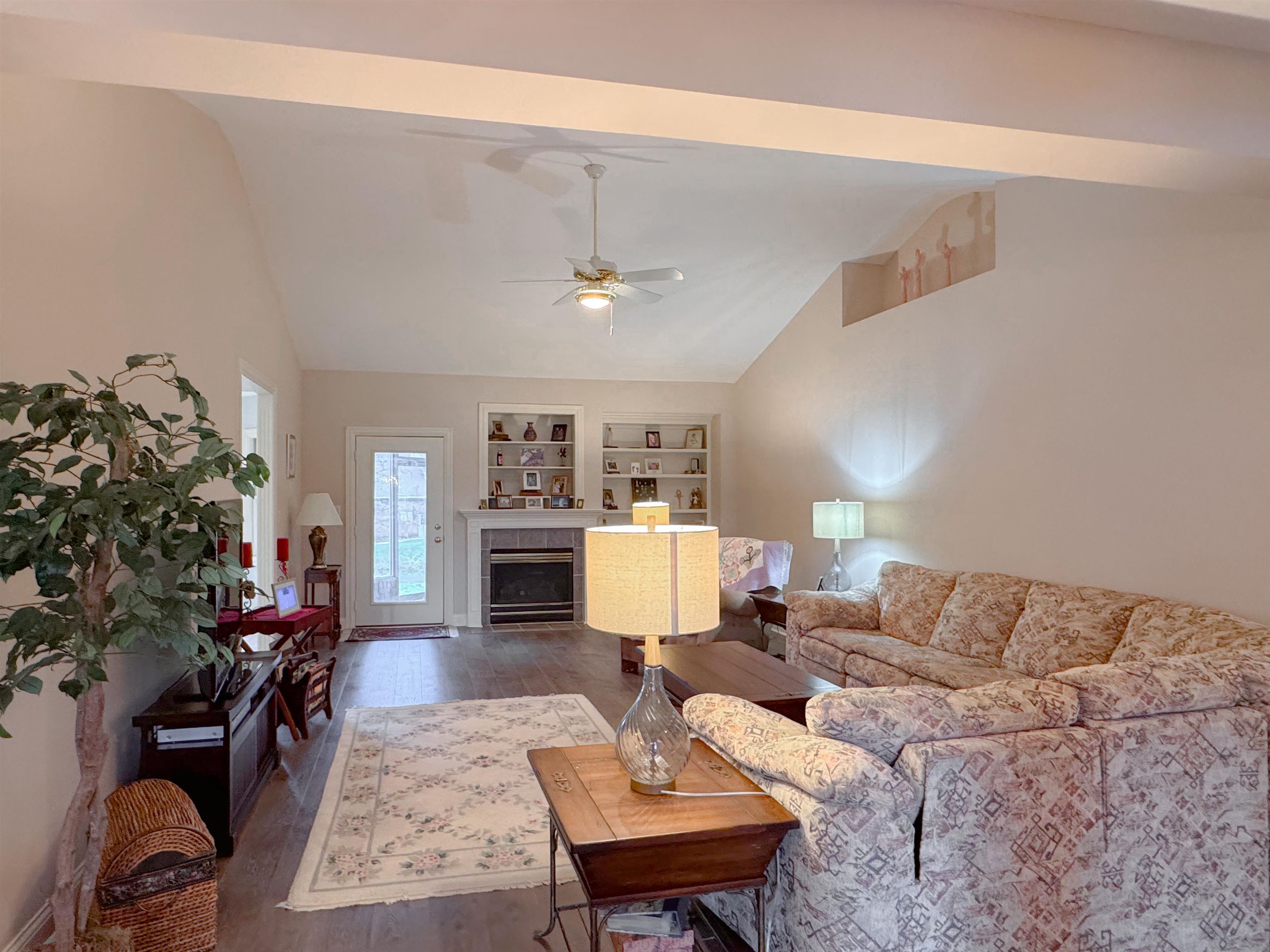 4409 Oakhurst Bnd, Owensboro, Kentucky 42303, 4 Bedrooms Bedrooms, ,2 BathroomsBathrooms,Single Family Residence,For Sale,Oakhurst Bnd,94278