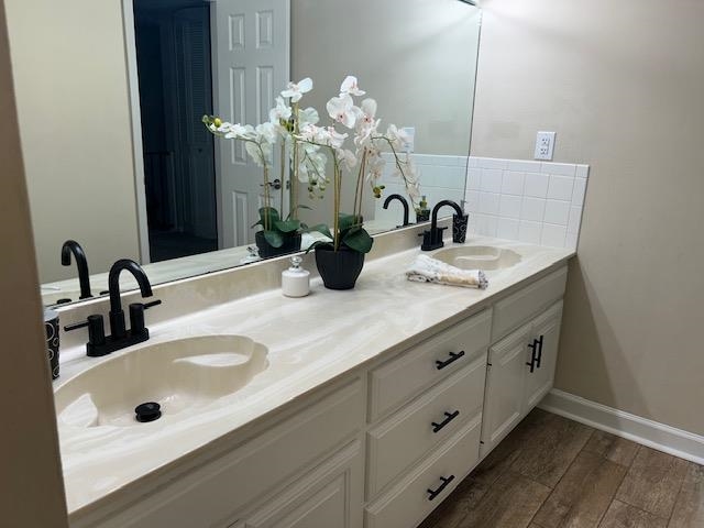 3316 Comanche Place, Owensboro, Kentucky 42301-5963, 4 Bedrooms Bedrooms, ,2 BathroomsBathrooms,Single Family Residence,For Sale,Comanche Place,94281