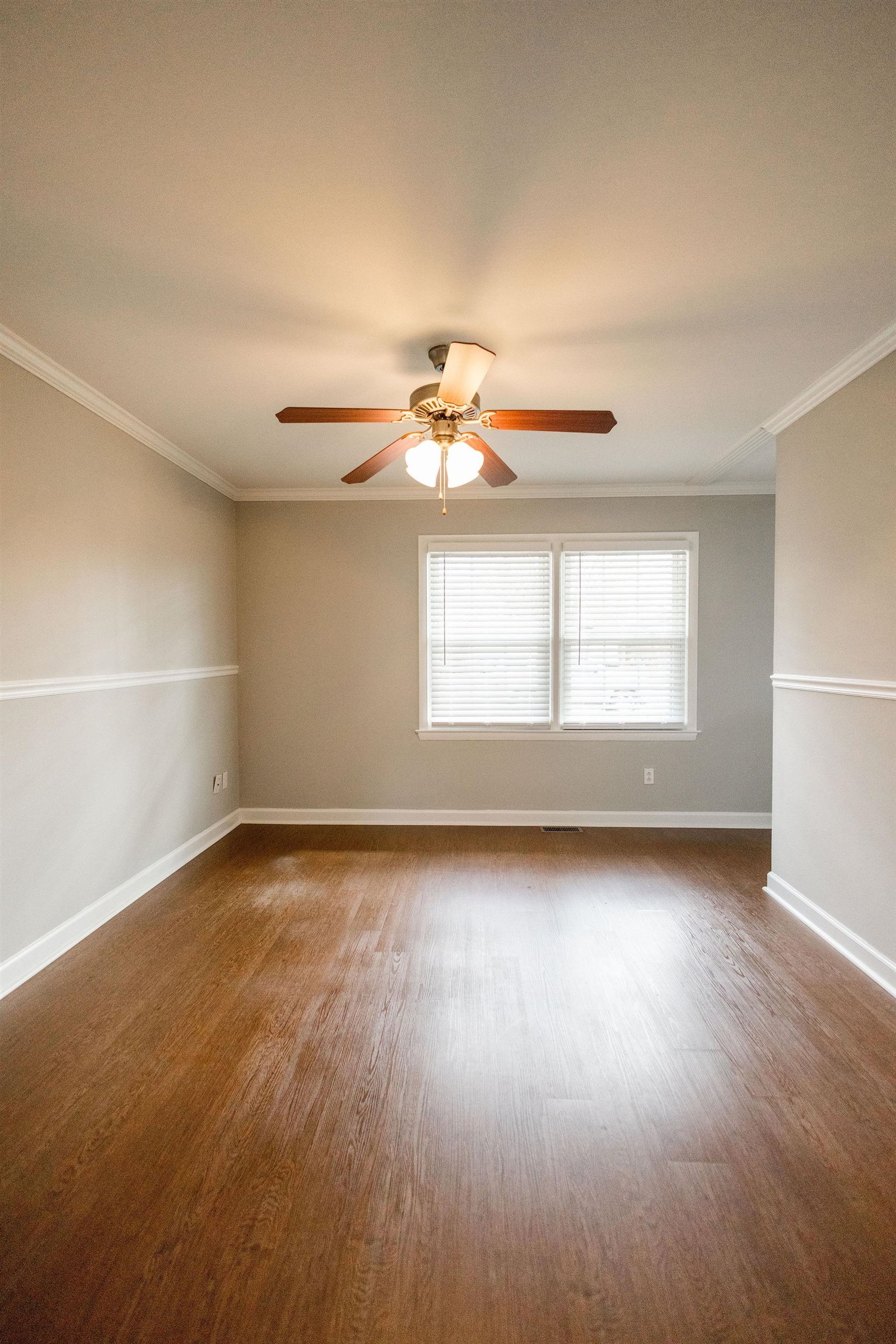 3316 Comanche Place, Owensboro, Kentucky 42301-5963, 4 Bedrooms Bedrooms, ,2 BathroomsBathrooms,Single Family Residence,For Sale,Comanche Place,94281