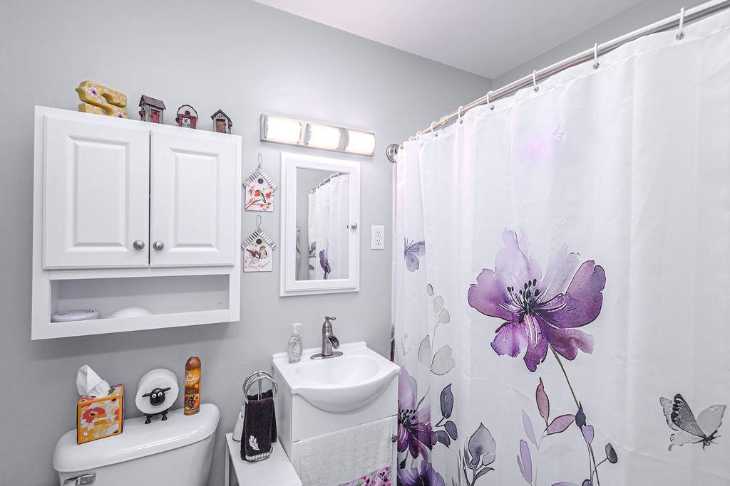 3739 Kipling Dr, Owensboro, Kentucky 42303, 3 Bedrooms Bedrooms, ,1 BathroomBathrooms,Single Family Residence,For Sale,Kipling Dr,94287