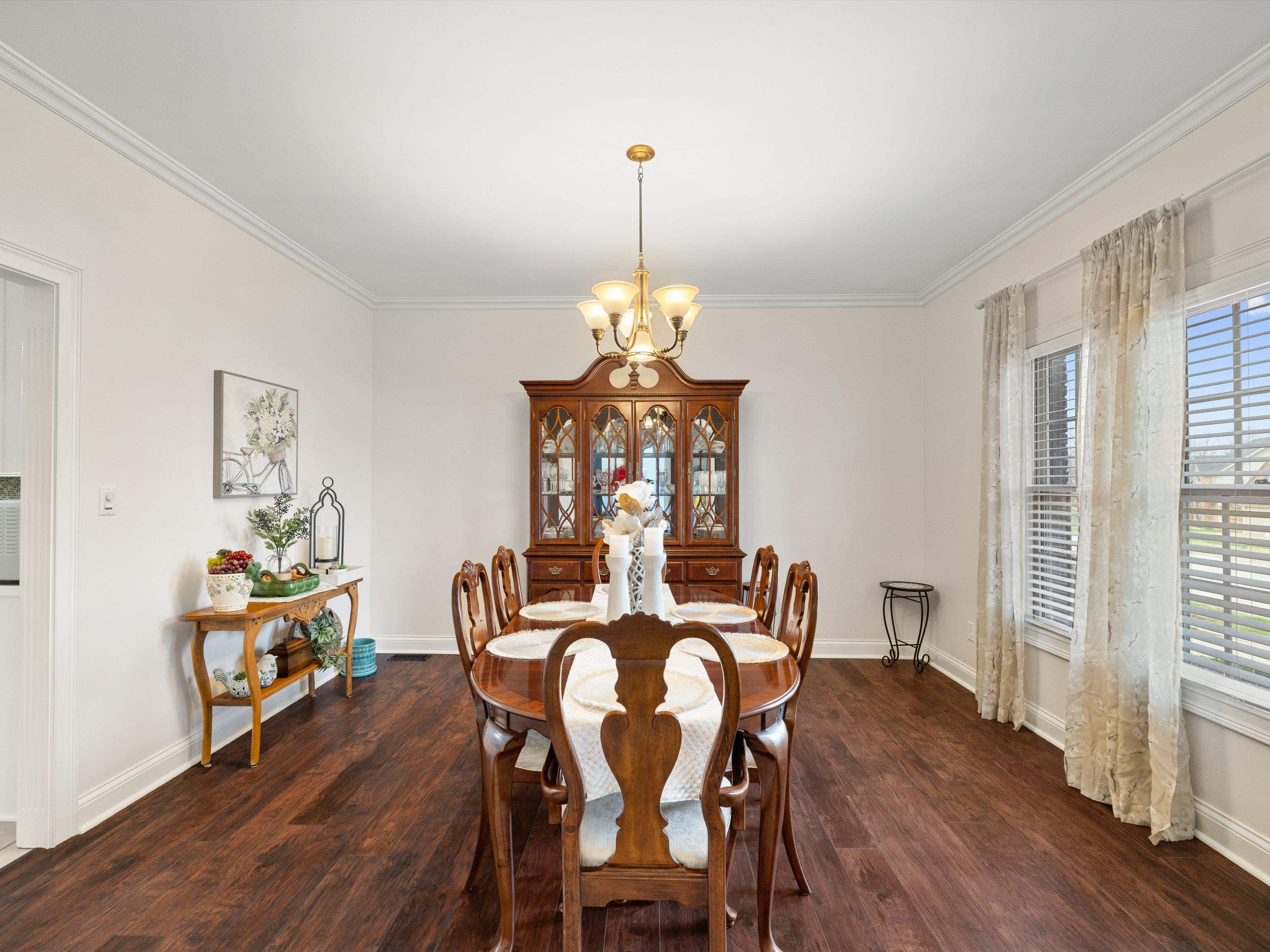 2732 Hillbrooke Parkway, Owensboro, Kentucky 42303, 3 Bedrooms Bedrooms, ,2 BathroomsBathrooms,Ranch,For Sale,Hillbrooke Parkway,94289