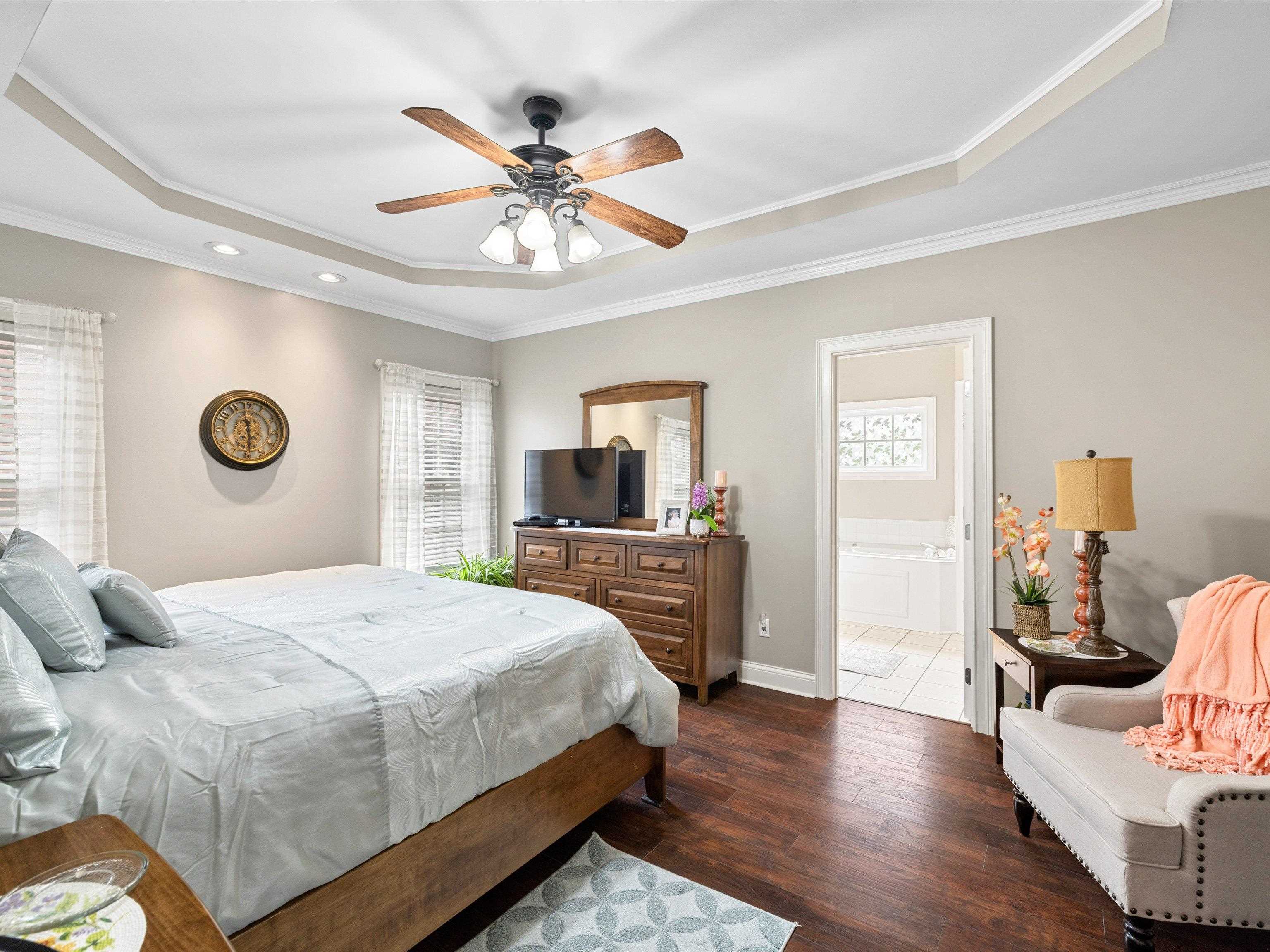 2732 Hillbrooke Parkway, Owensboro, Kentucky 42303, 3 Bedrooms Bedrooms, ,2 BathroomsBathrooms,Ranch,For Sale,Hillbrooke Parkway,94289