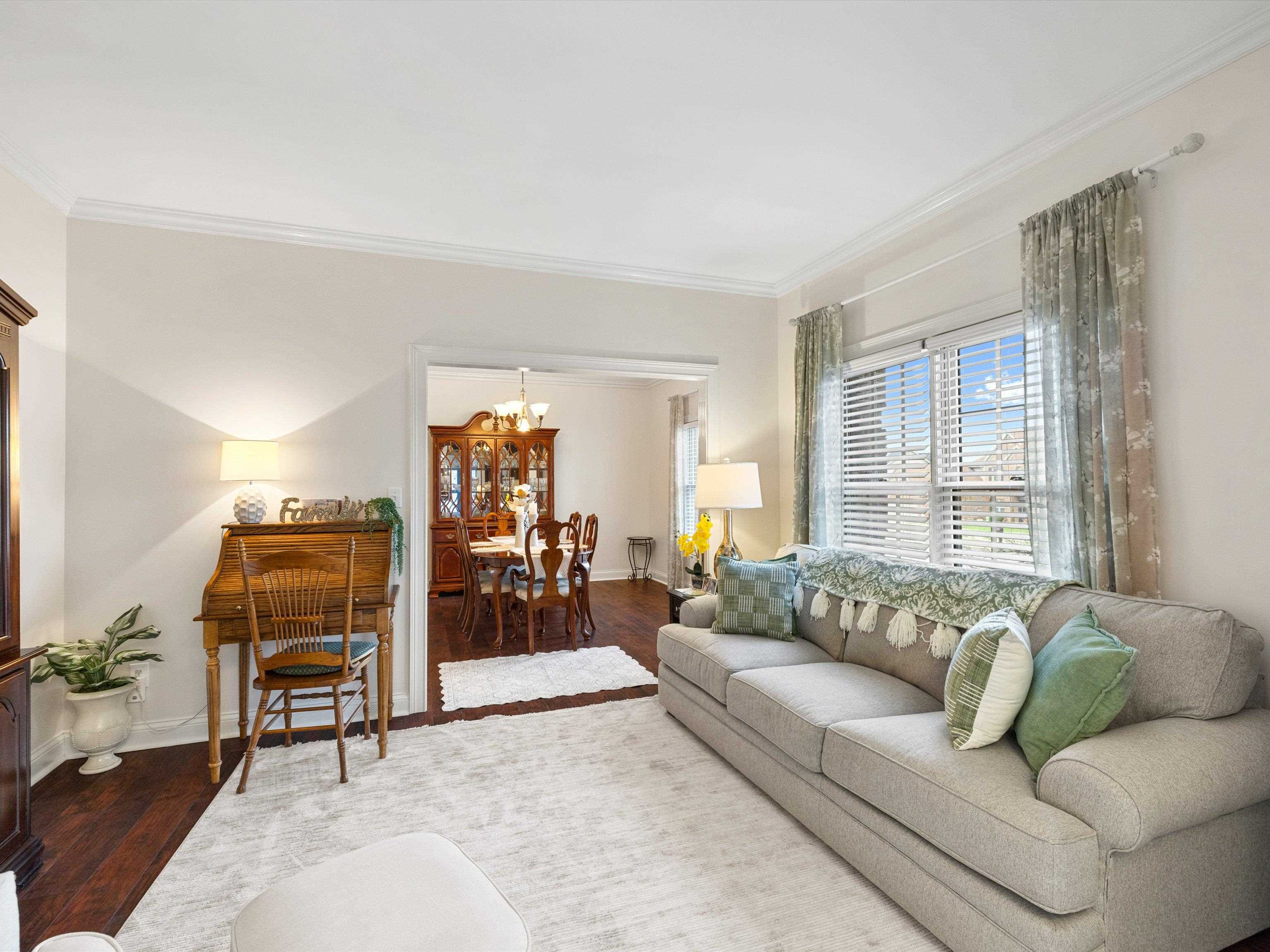 2732 Hillbrooke Parkway, Owensboro, Kentucky 42303, 3 Bedrooms Bedrooms, ,2 BathroomsBathrooms,Ranch,For Sale,Hillbrooke Parkway,94289