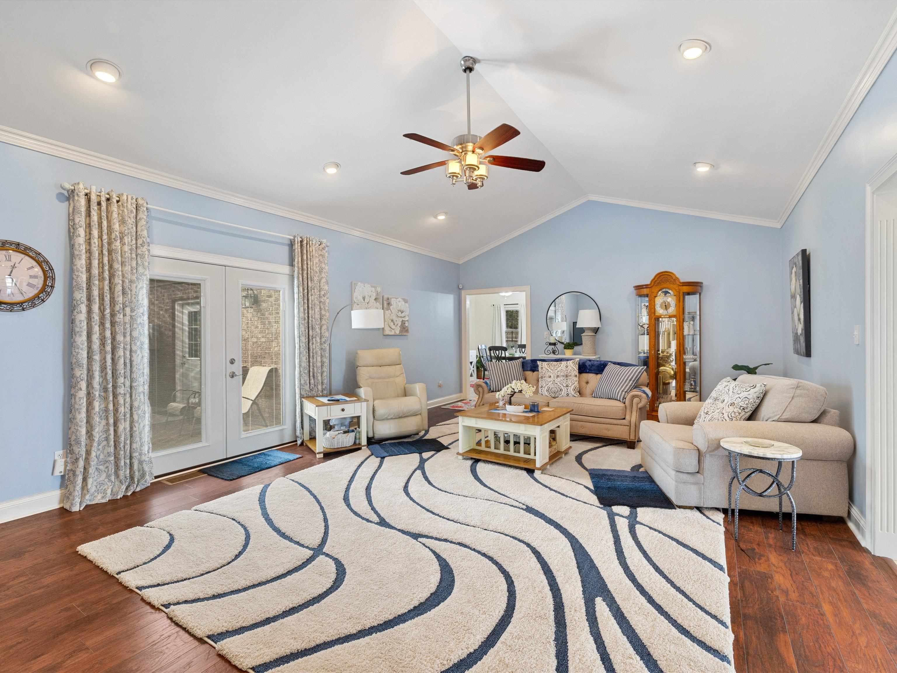 2732 Hillbrooke Parkway, Owensboro, Kentucky 42303, 3 Bedrooms Bedrooms, ,2 BathroomsBathrooms,Ranch,For Sale,Hillbrooke Parkway,94289