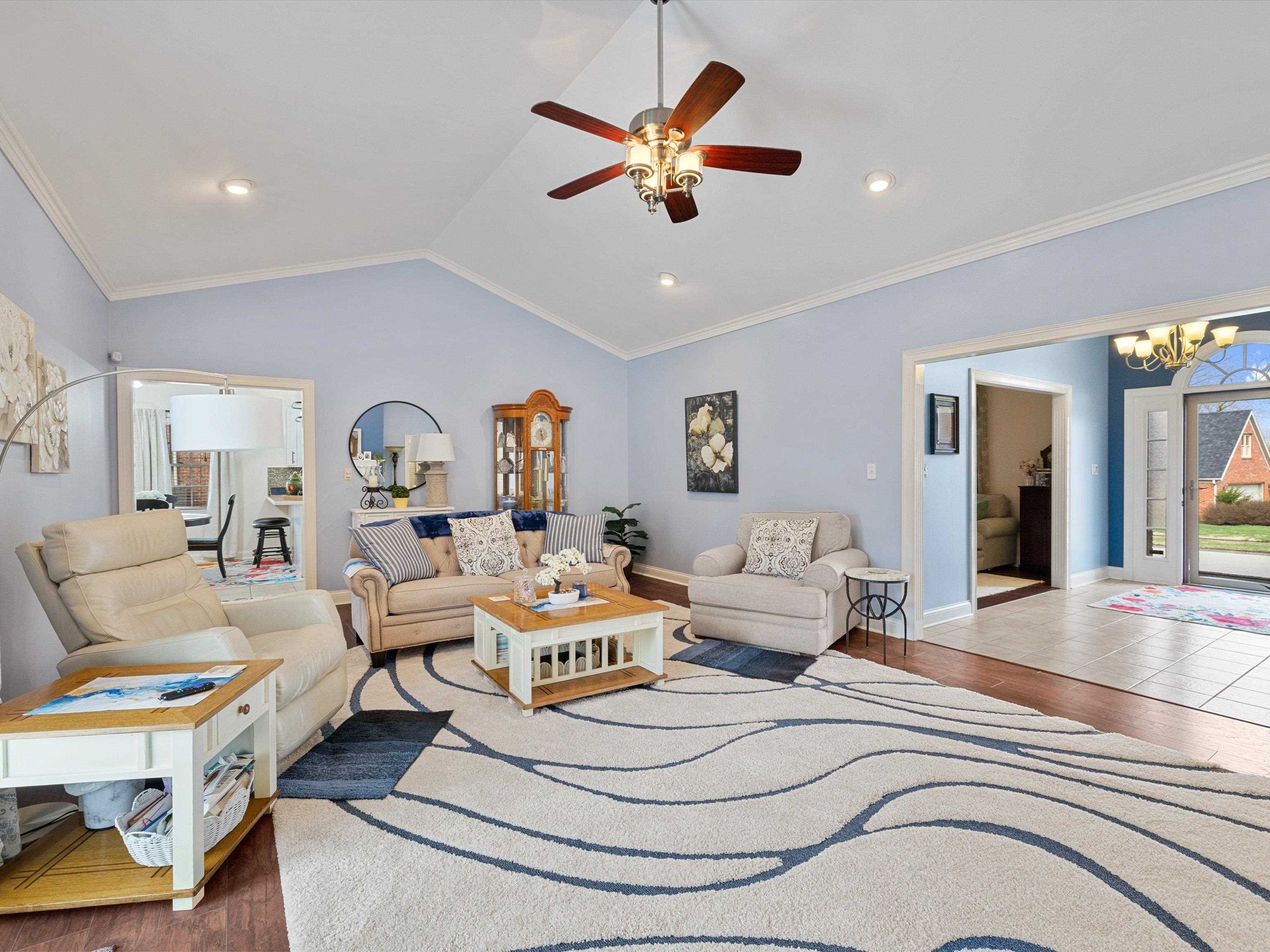 2732 Hillbrooke Parkway, Owensboro, Kentucky 42303, 3 Bedrooms Bedrooms, ,2 BathroomsBathrooms,Ranch,For Sale,Hillbrooke Parkway,94289