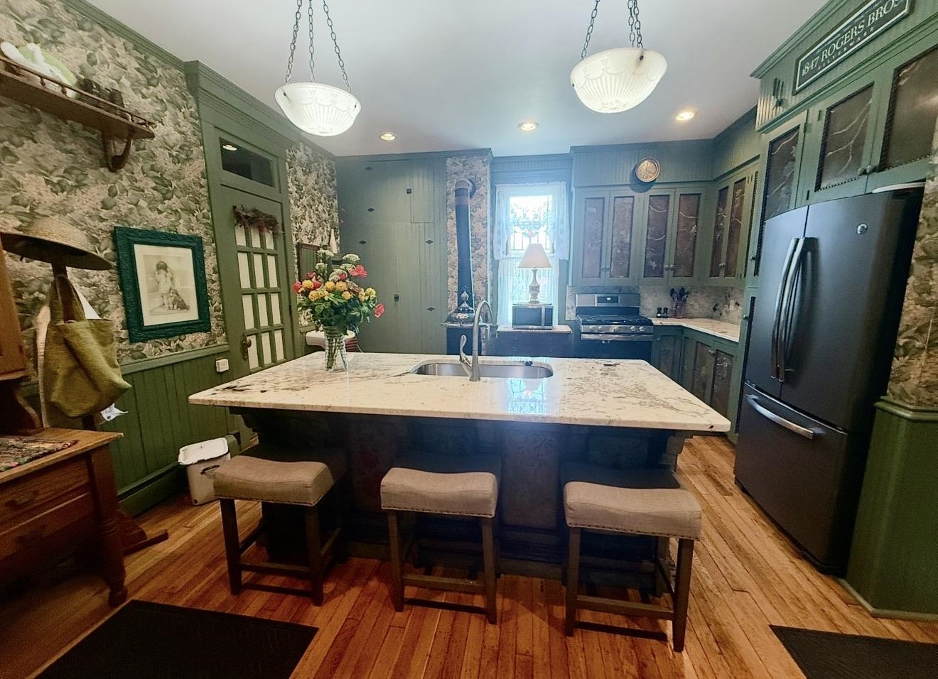 210 Main St, Ferdinand, Indiana 47532, 4 Bedrooms Bedrooms, ,4 BathroomsBathrooms,Single Family Residence,For Sale,Main St,94294