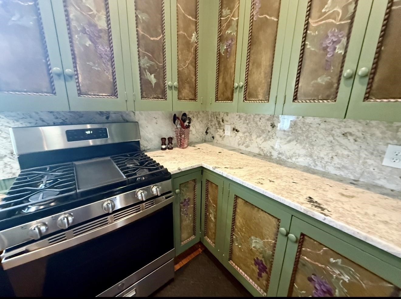 210 Main St, Ferdinand, Indiana 47532, 4 Bedrooms Bedrooms, ,4 BathroomsBathrooms,Single Family Residence,For Sale,Main St,94294
