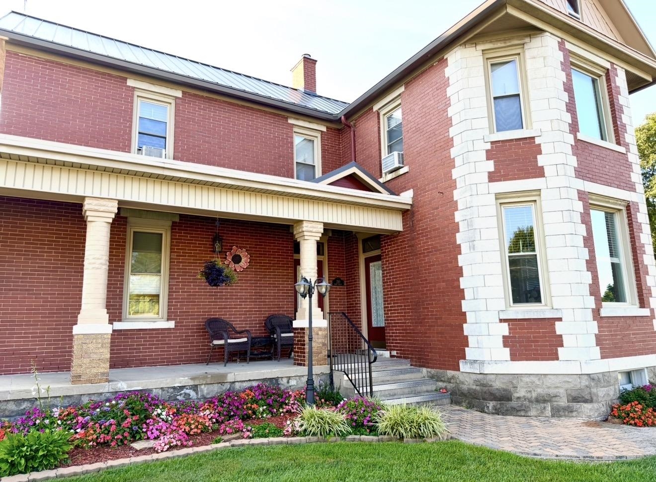 210 Main St, Ferdinand, Indiana 47532, 4 Bedrooms Bedrooms, ,4 BathroomsBathrooms,Single Family Residence,For Sale,Main St,94294