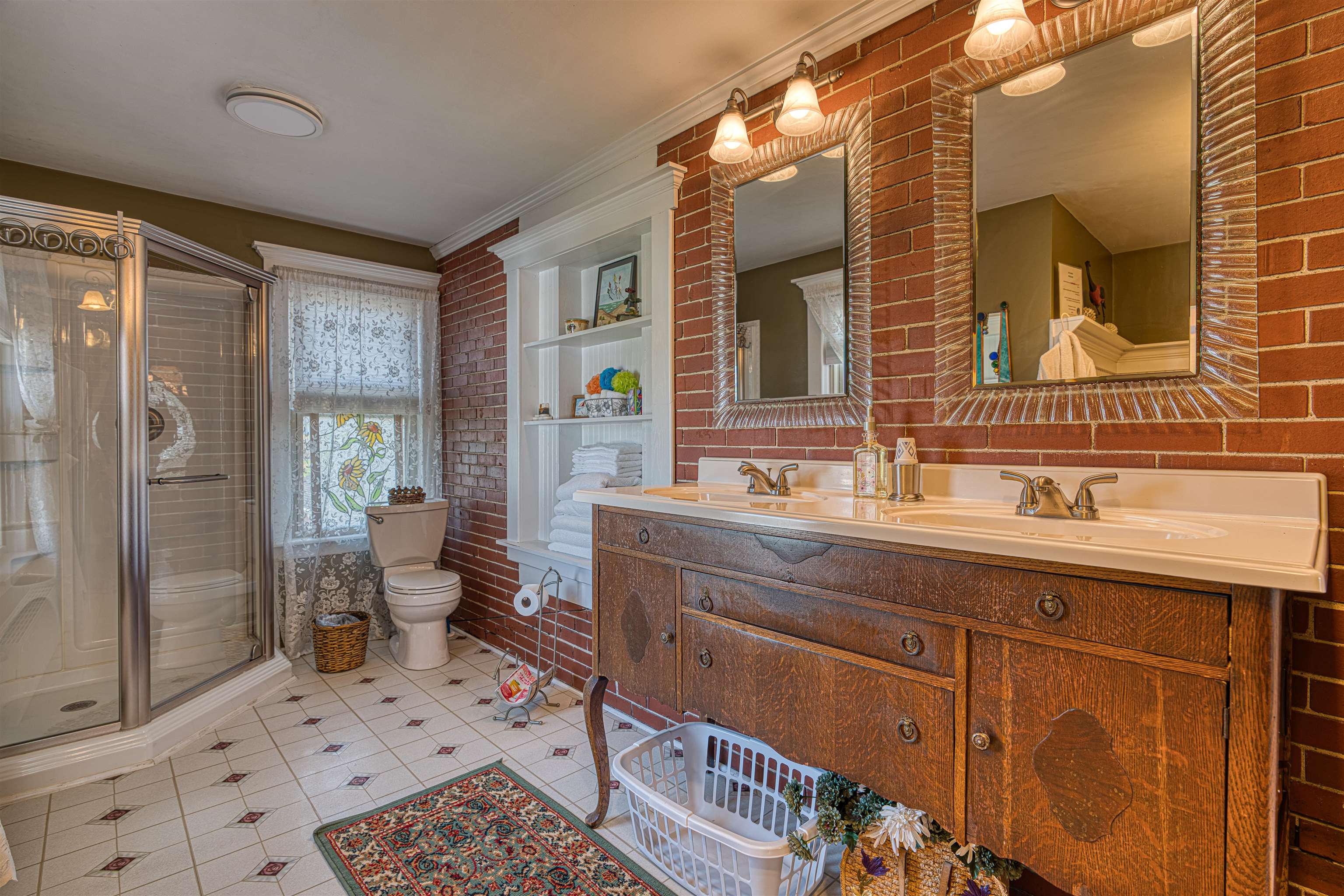 210 Main St, Ferdinand, Indiana 47532, 4 Bedrooms Bedrooms, ,4 BathroomsBathrooms,Single Family Residence,For Sale,Main St,94294