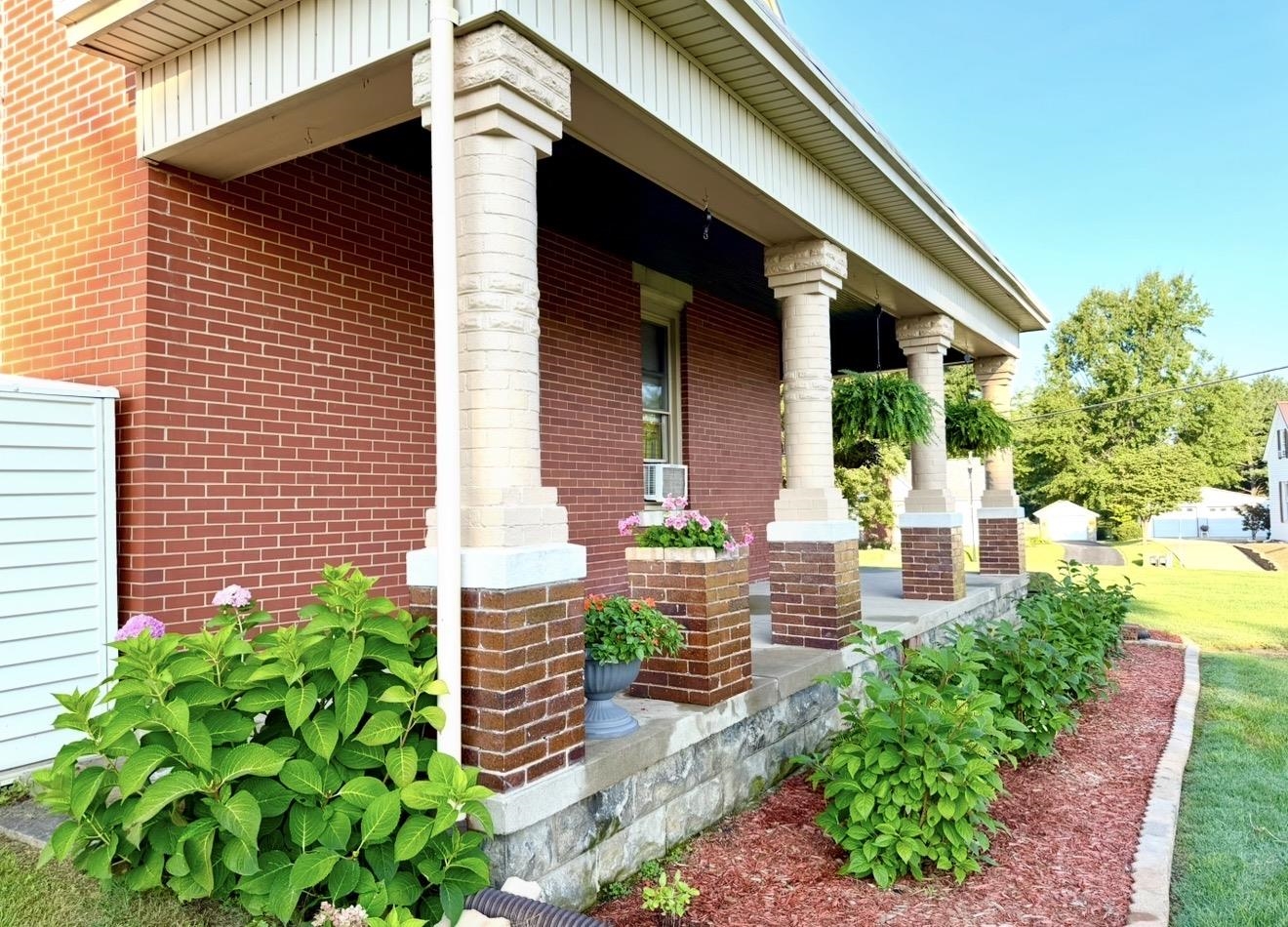 210 Main St, Ferdinand, Indiana 47532, 4 Bedrooms Bedrooms, ,4 BathroomsBathrooms,Single Family Residence,For Sale,Main St,94294