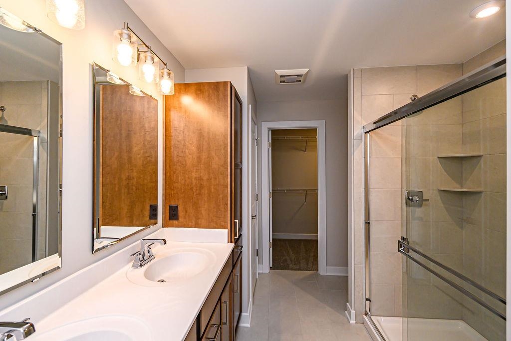 6377 Jessica Ln, Owensboro, Kentucky 42303, 4 Bedrooms Bedrooms, ,2 BathroomsBathrooms,Single Family Residence,For Sale,Jessica Ln,94297