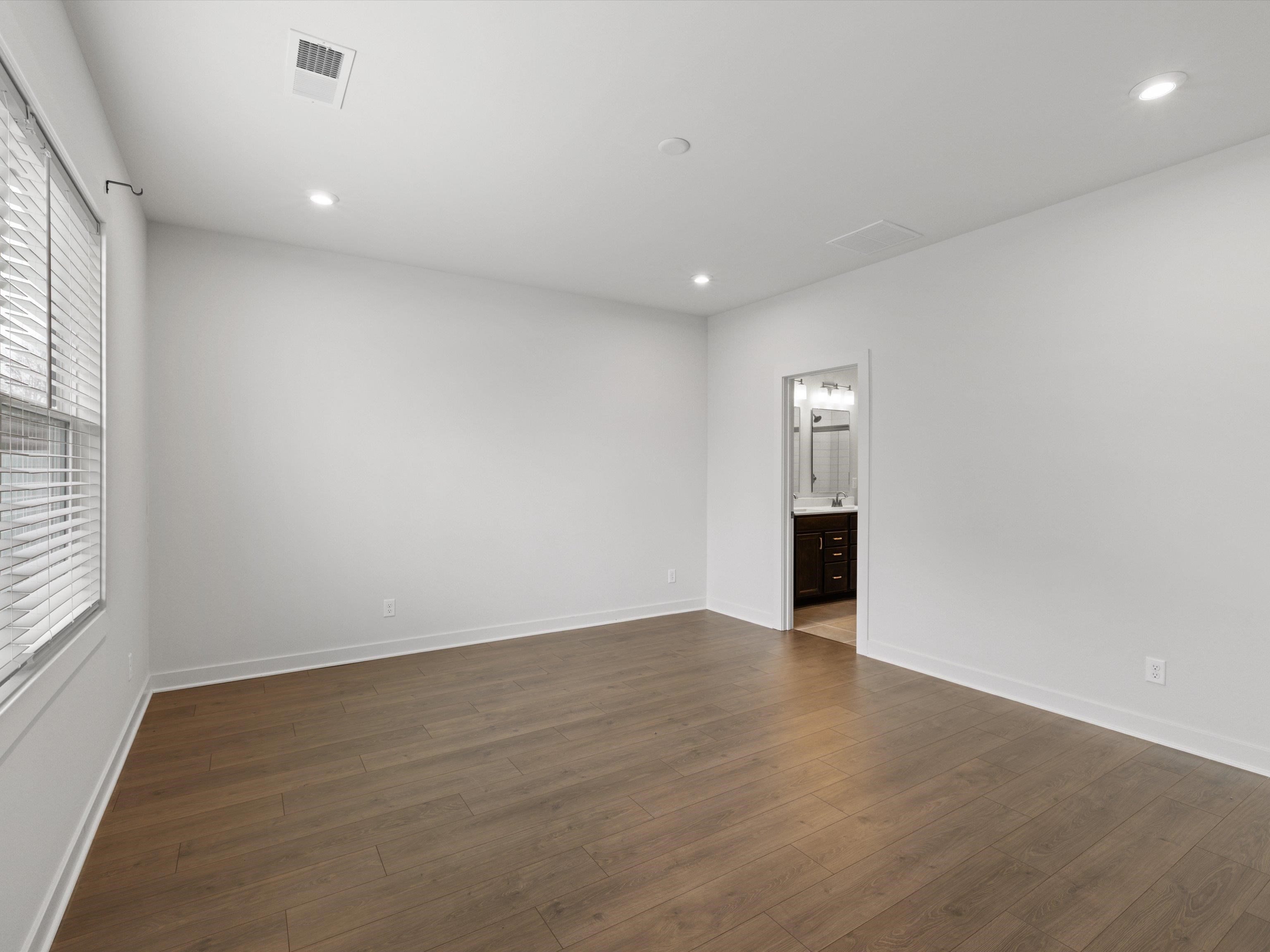 6408 Jessica Lane, Owensboro, Kentucky 42303, 4 Bedrooms Bedrooms, ,2 BathroomsBathrooms,Single Family Residence,For Sale,Jessica Lane,94303