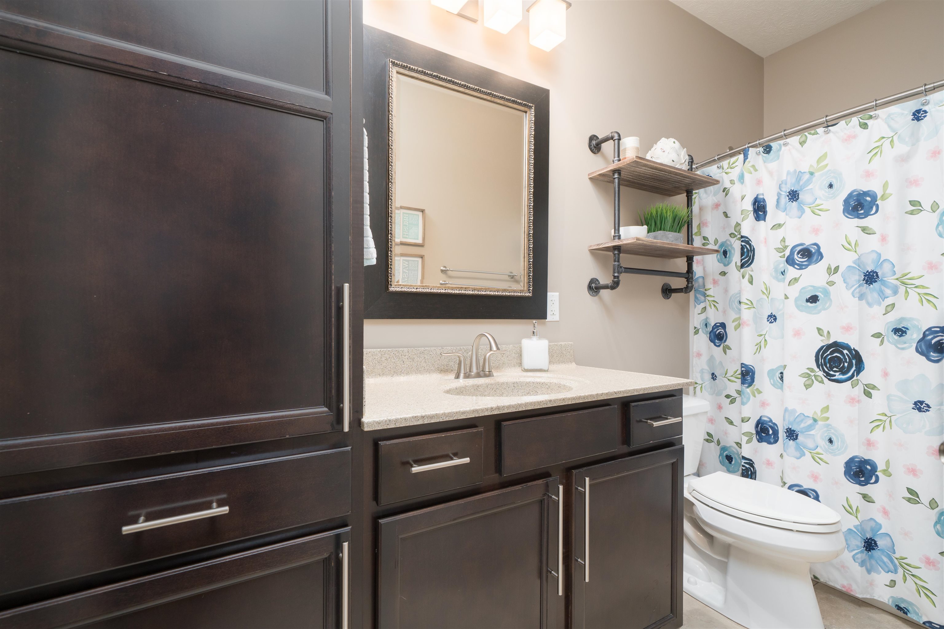 2243 Meadowhill Lane, Utica, Kentucky 42376, 3 Bedrooms Bedrooms, ,2 BathroomsBathrooms,Single Family Residence,For Sale,Meadowhill Lane,94306