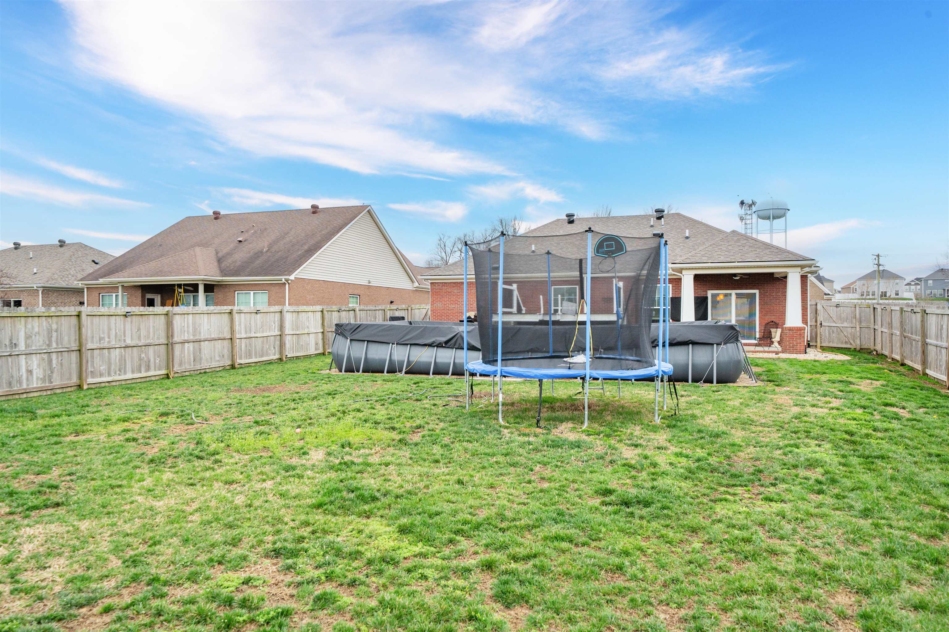 2243 Meadowhill Lane, Utica, Kentucky 42376, 3 Bedrooms Bedrooms, ,2 BathroomsBathrooms,Single Family Residence,For Sale,Meadowhill Lane,94306