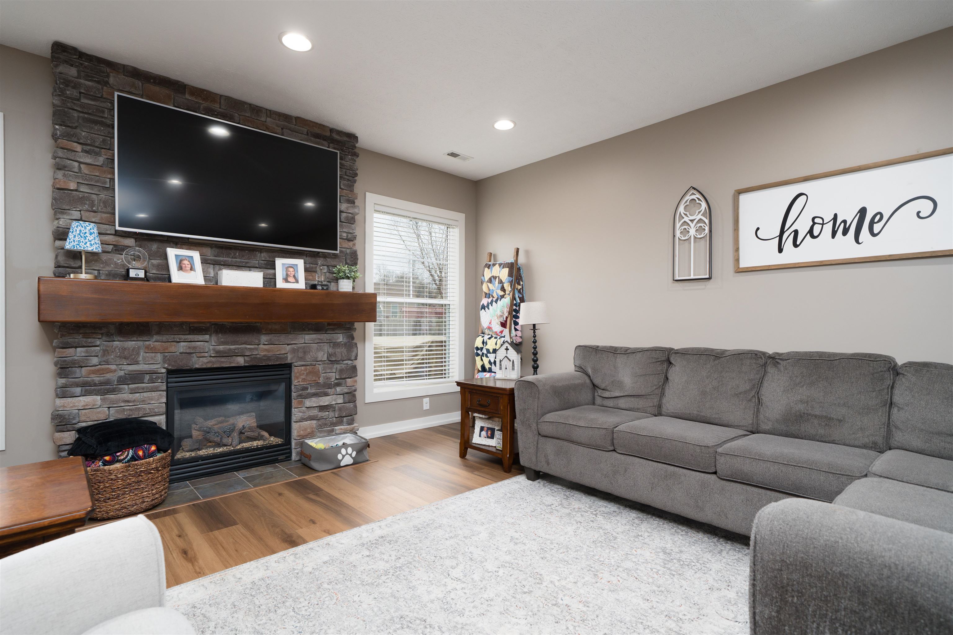 2243 Meadowhill Lane, Utica, Kentucky 42376, 3 Bedrooms Bedrooms, ,2 BathroomsBathrooms,Single Family Residence,For Sale,Meadowhill Lane,94306