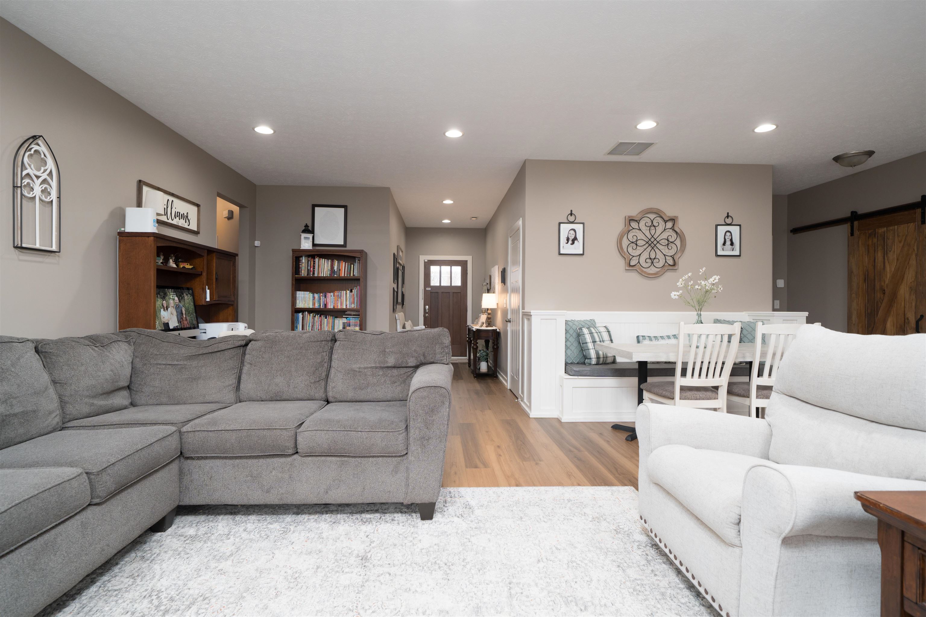 2243 Meadowhill Lane, Utica, Kentucky 42376, 3 Bedrooms Bedrooms, ,2 BathroomsBathrooms,Single Family Residence,For Sale,Meadowhill Lane,94306