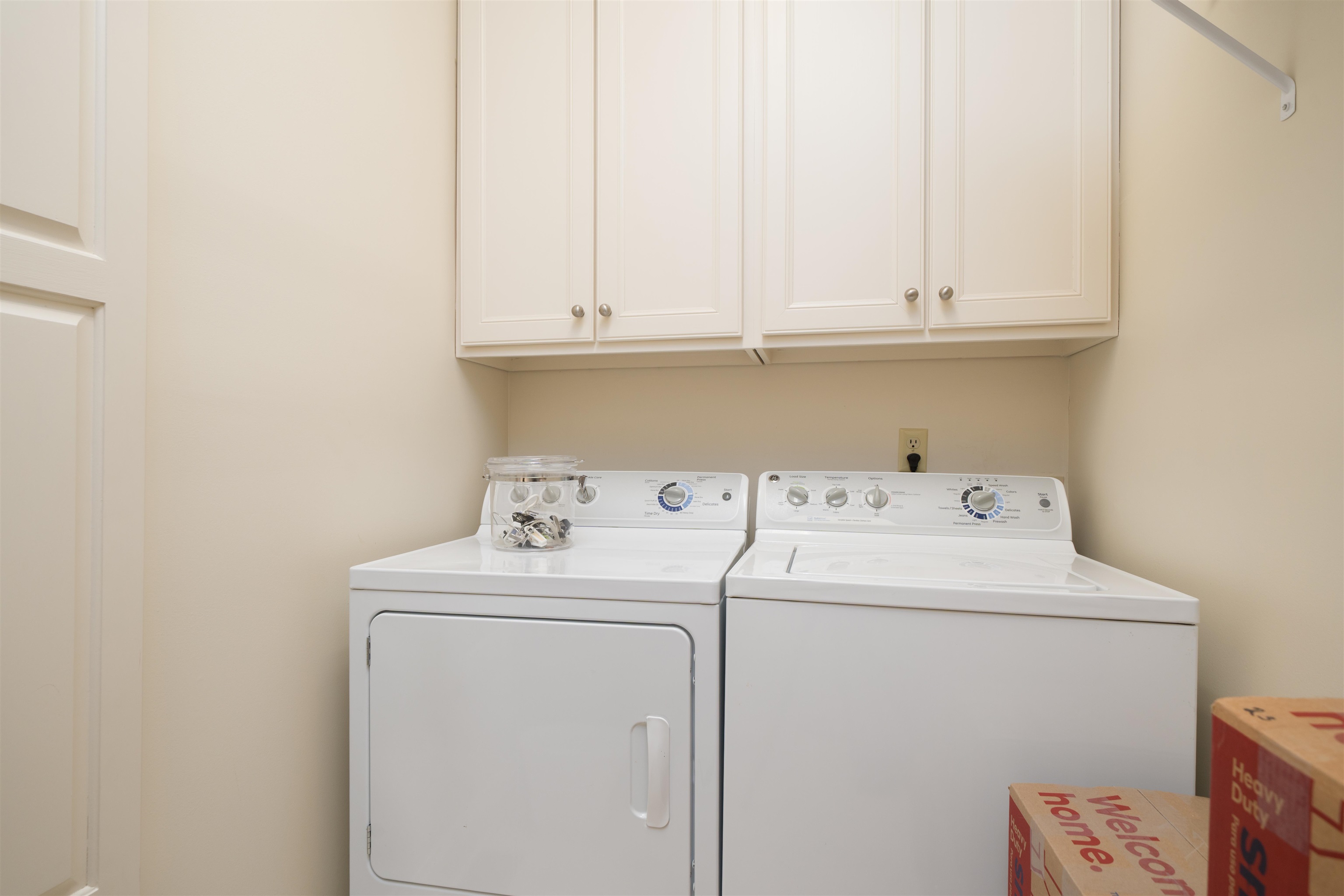 2013 Wimbledon Court, Owensboro, Kentucky 42301, 3 Bedrooms Bedrooms, ,2 BathroomsBathrooms,Single Family Residence,For Sale,Wimbledon Court,94309