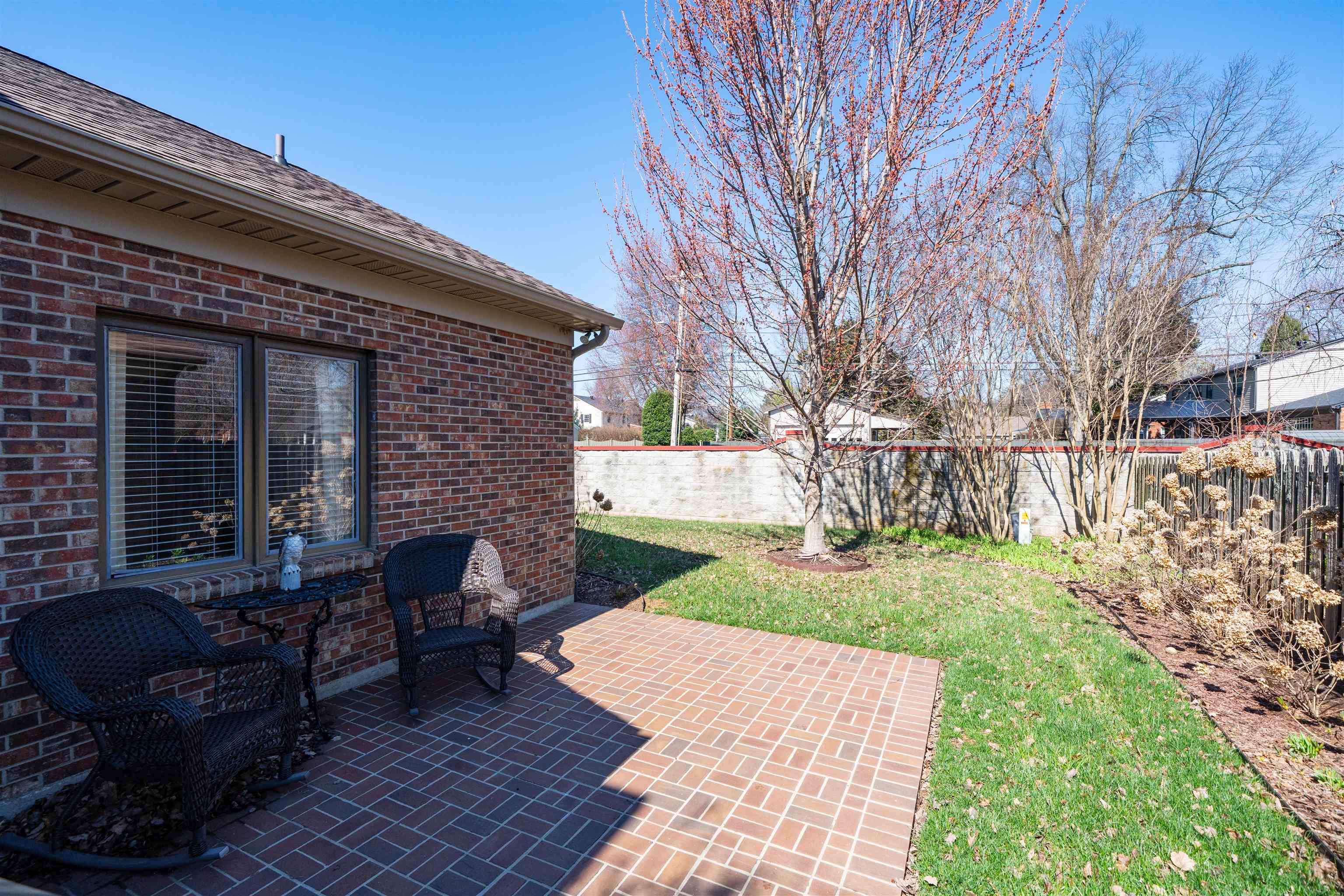 2013 Wimbledon Court, Owensboro, Kentucky 42301, 3 Bedrooms Bedrooms, ,2 BathroomsBathrooms,Single Family Residence,For Sale,Wimbledon Court,94309