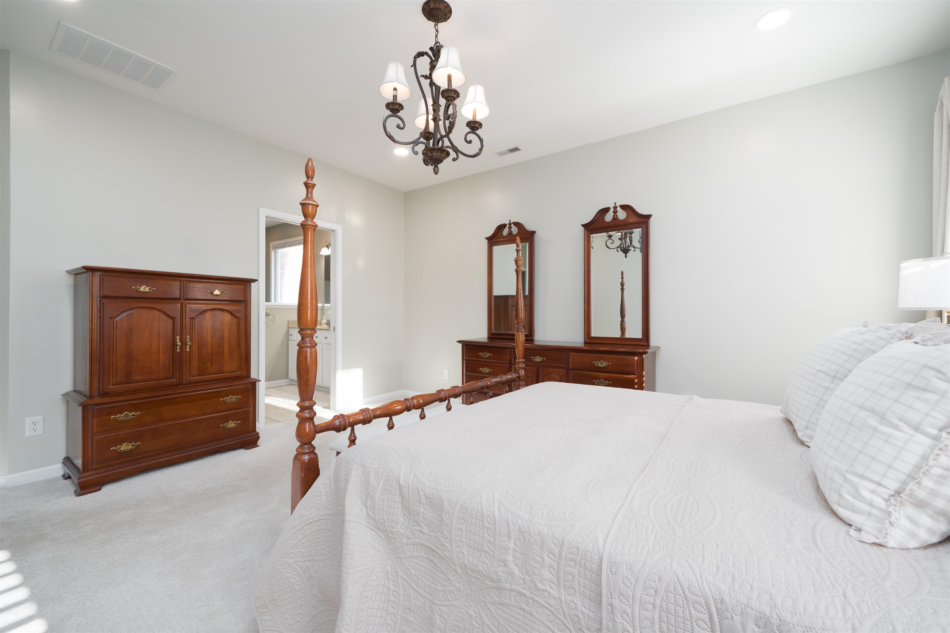 3501 Idle Hour Court, Owensboro, Kentucky 42303, 3 Bedrooms Bedrooms, ,2 BathroomsBathrooms,Single Family Residence,For Sale,Idle Hour Court,94313