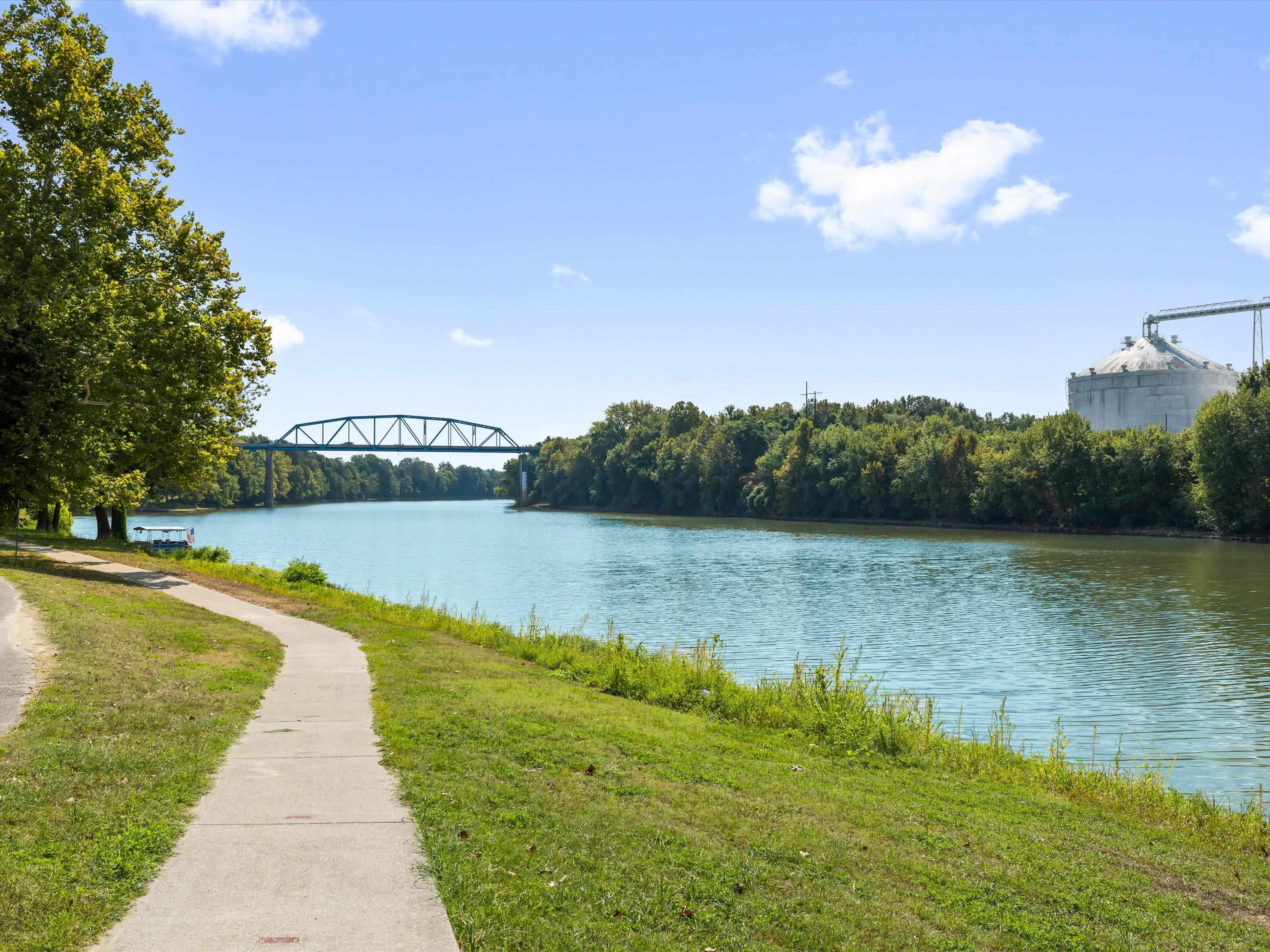 304 Duvall Ct, Livermore, Kentucky 42352, 3 Bedrooms Bedrooms, ,2 BathroomsBathrooms,Manufactured Home,For Sale,Duvall Ct,94339