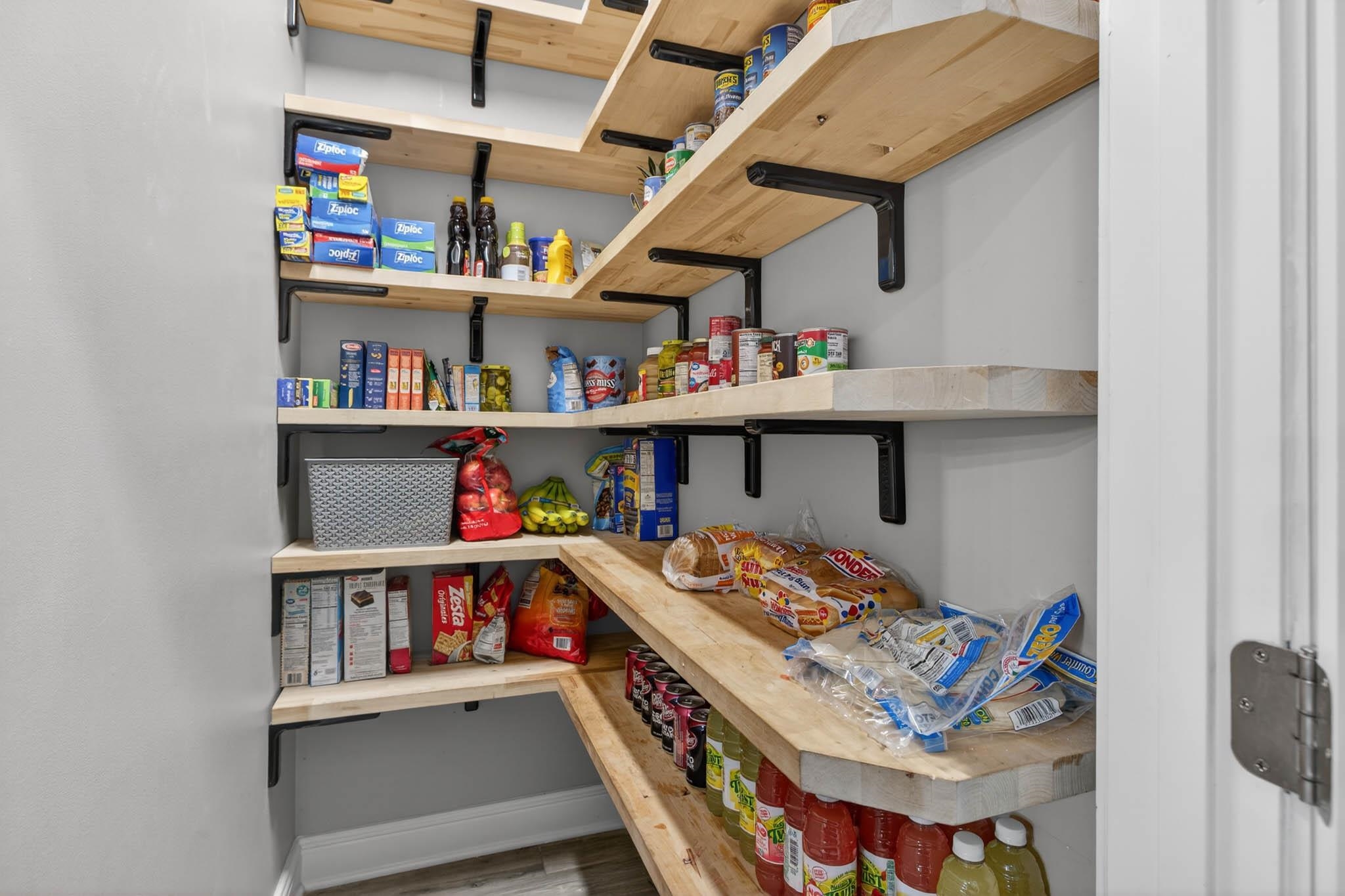 6609 Spring Haven Trace, Owensboro, Kentucky 42301, 4 Bedrooms Bedrooms, ,3 BathroomsBathrooms,Single Family Residence,For Sale,Spring Haven Trace,94341