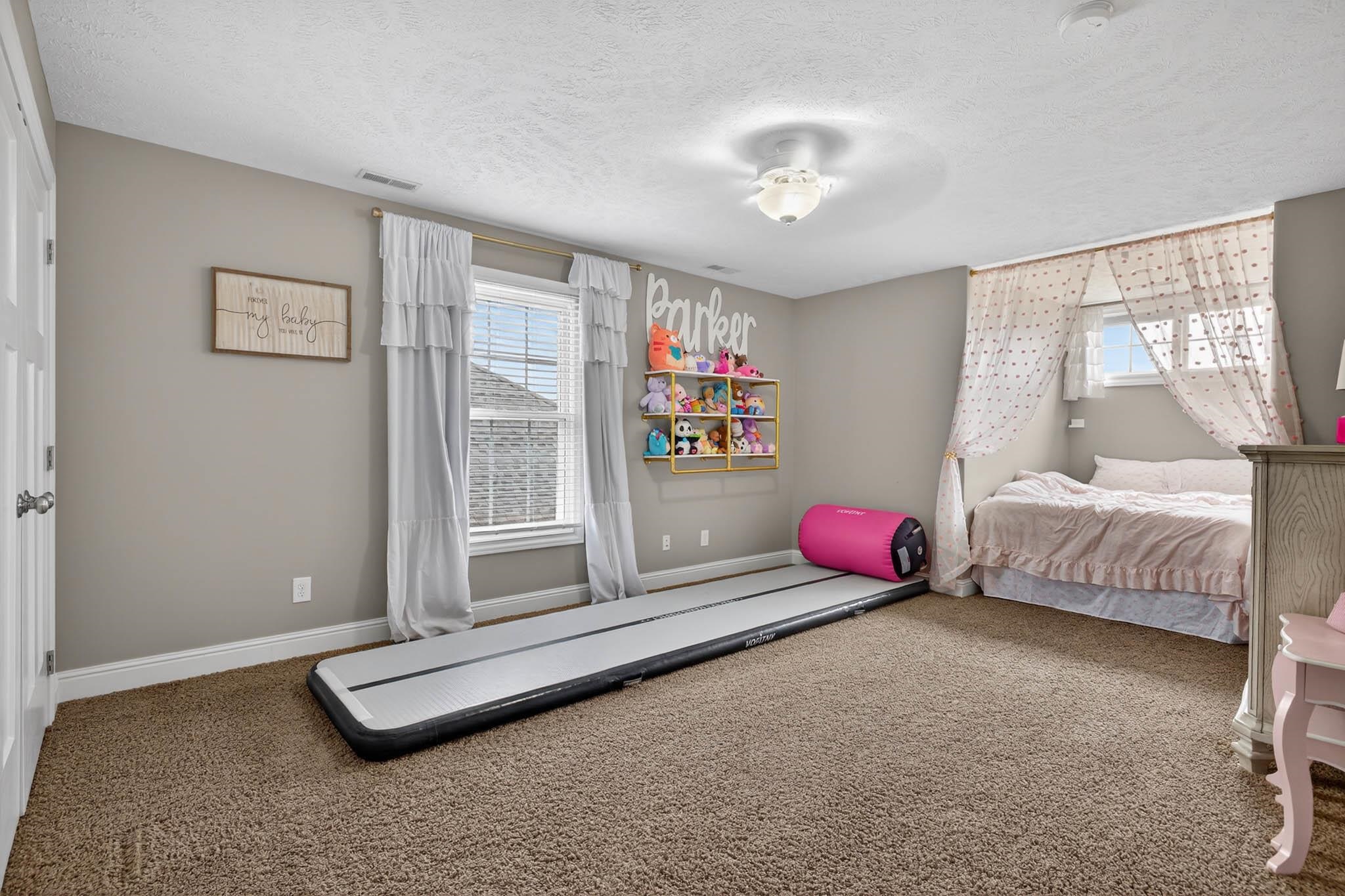 6609 Spring Haven Trace, Owensboro, Kentucky 42301, 4 Bedrooms Bedrooms, ,3 BathroomsBathrooms,Single Family Residence,For Sale,Spring Haven Trace,94341