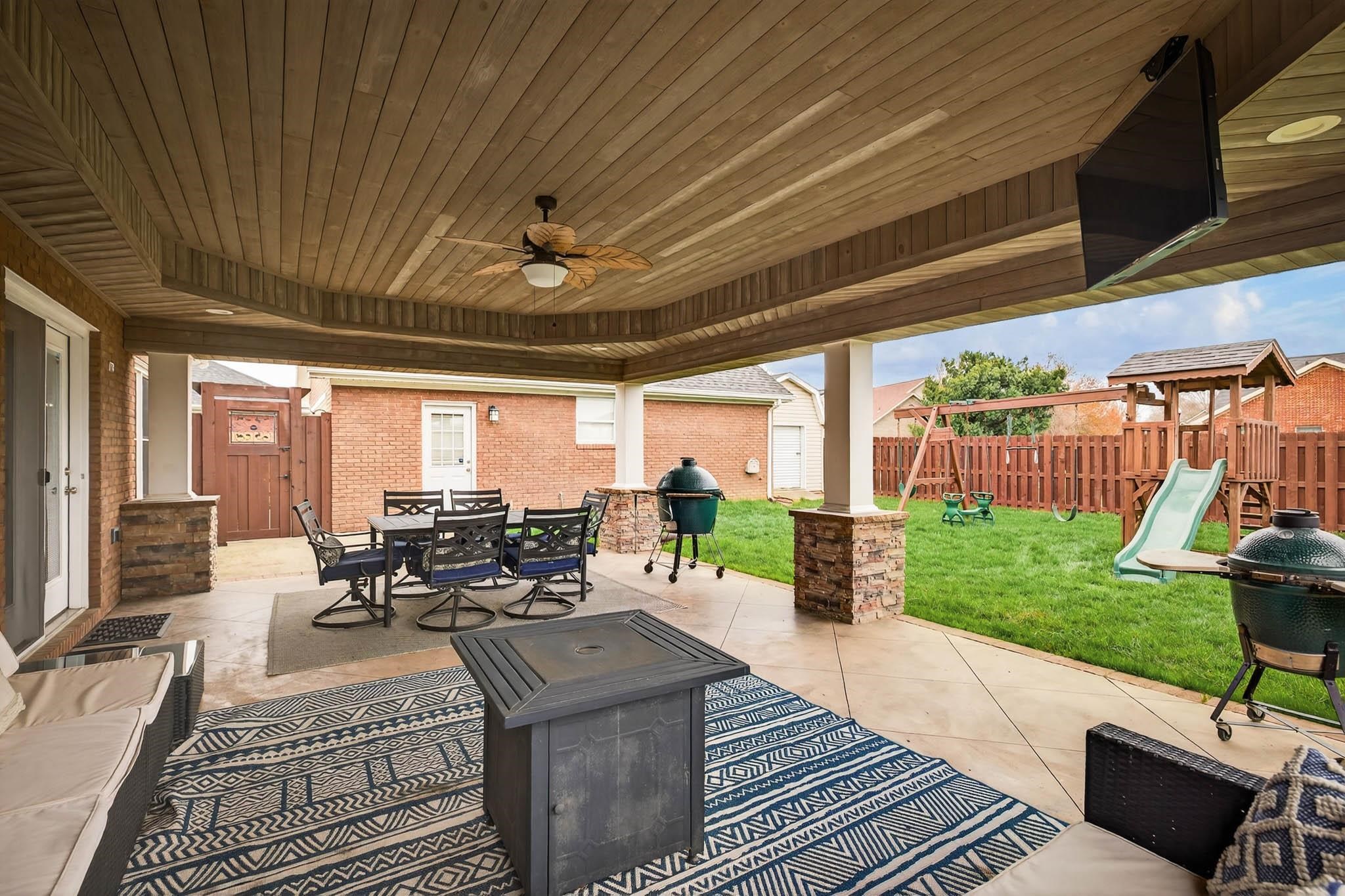 6609 Spring Haven Trace, Owensboro, Kentucky 42301, 4 Bedrooms Bedrooms, ,3 BathroomsBathrooms,Single Family Residence,For Sale,Spring Haven Trace,94341