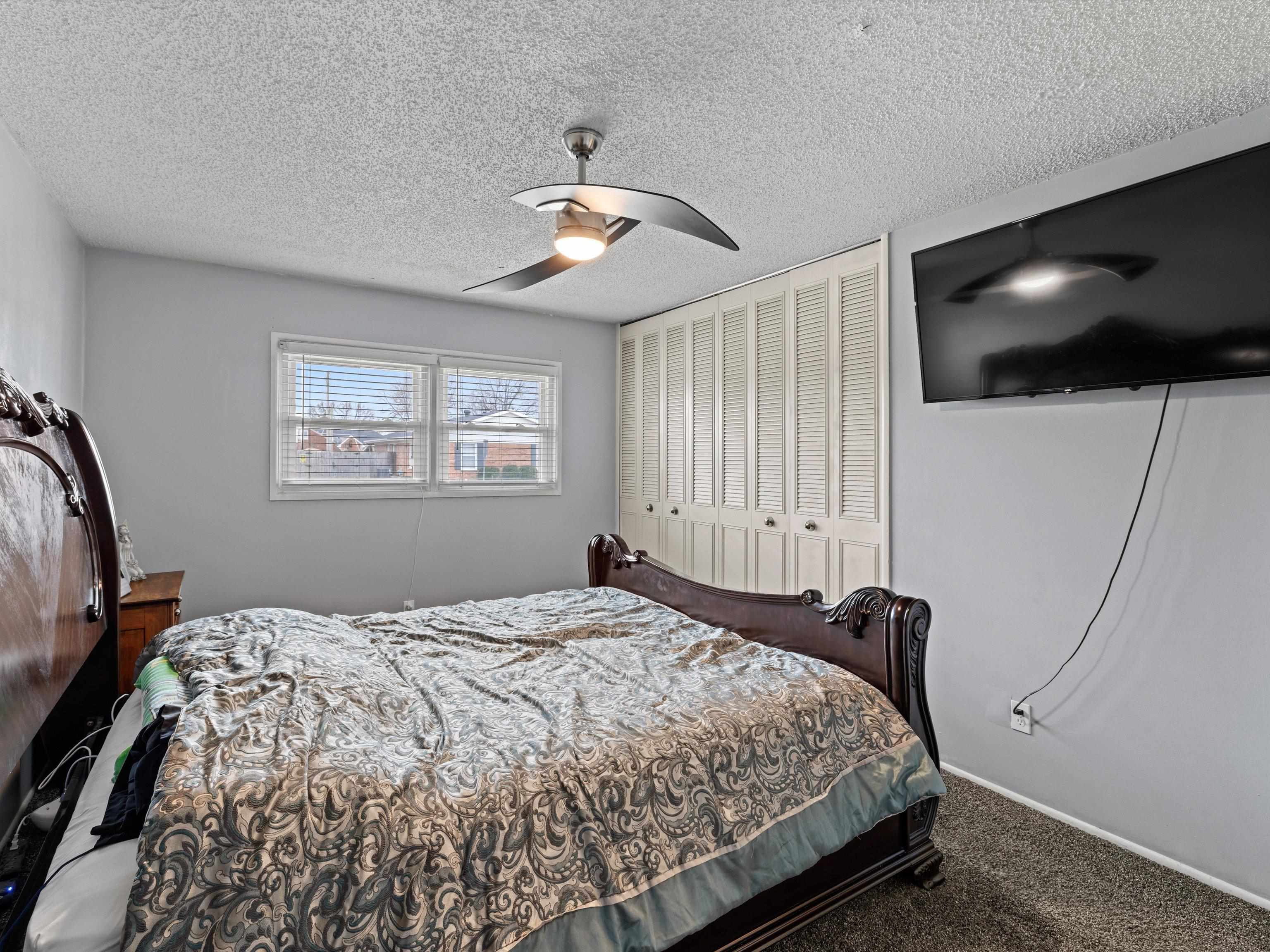 2623 Secretariat Dr, Owensboro, Kentucky 42301, 3 Bedrooms Bedrooms, ,2 BathroomsBathrooms,Single Family Residence,For Sale,Secretariat Dr,94348