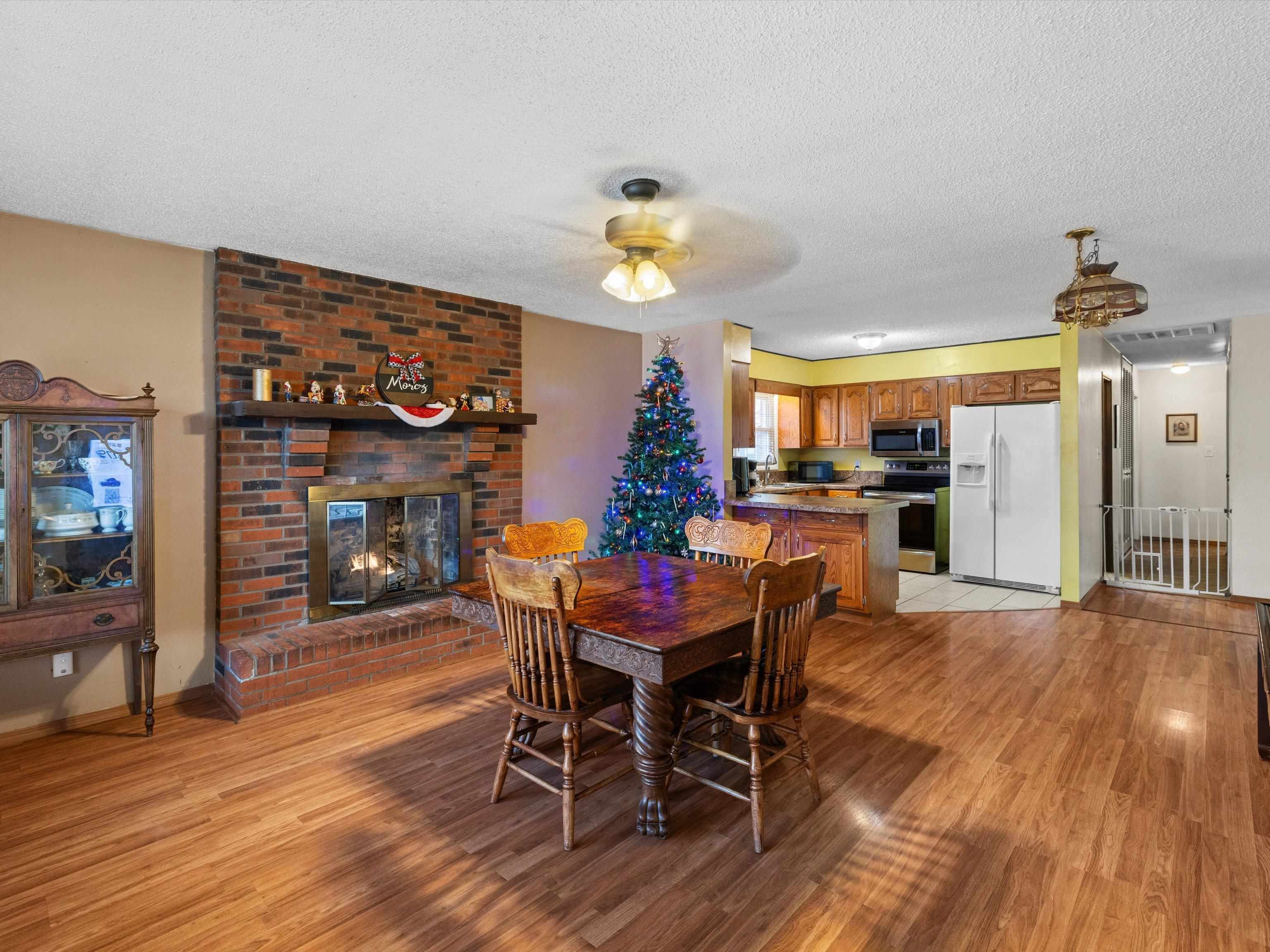 2623 Secretariat Dr, Owensboro, Kentucky 42301, 3 Bedrooms Bedrooms, ,2 BathroomsBathrooms,Single Family Residence,For Sale,Secretariat Dr,94348