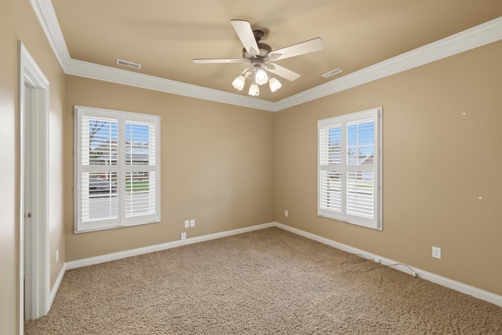 3121 Spring Run (Lake Forest), Owensboro, Kentucky 42303, 3 Bedrooms Bedrooms, ,3 BathroomsBathrooms,Single Family Residence,For Sale,Spring Run (Lake Forest),94349