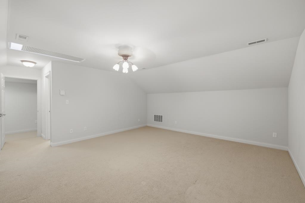 3121 Spring Run (Lake Forest), Owensboro, Kentucky 42303, 3 Bedrooms Bedrooms, ,3 BathroomsBathrooms,Single Family Residence,For Sale,Spring Run (Lake Forest),94349