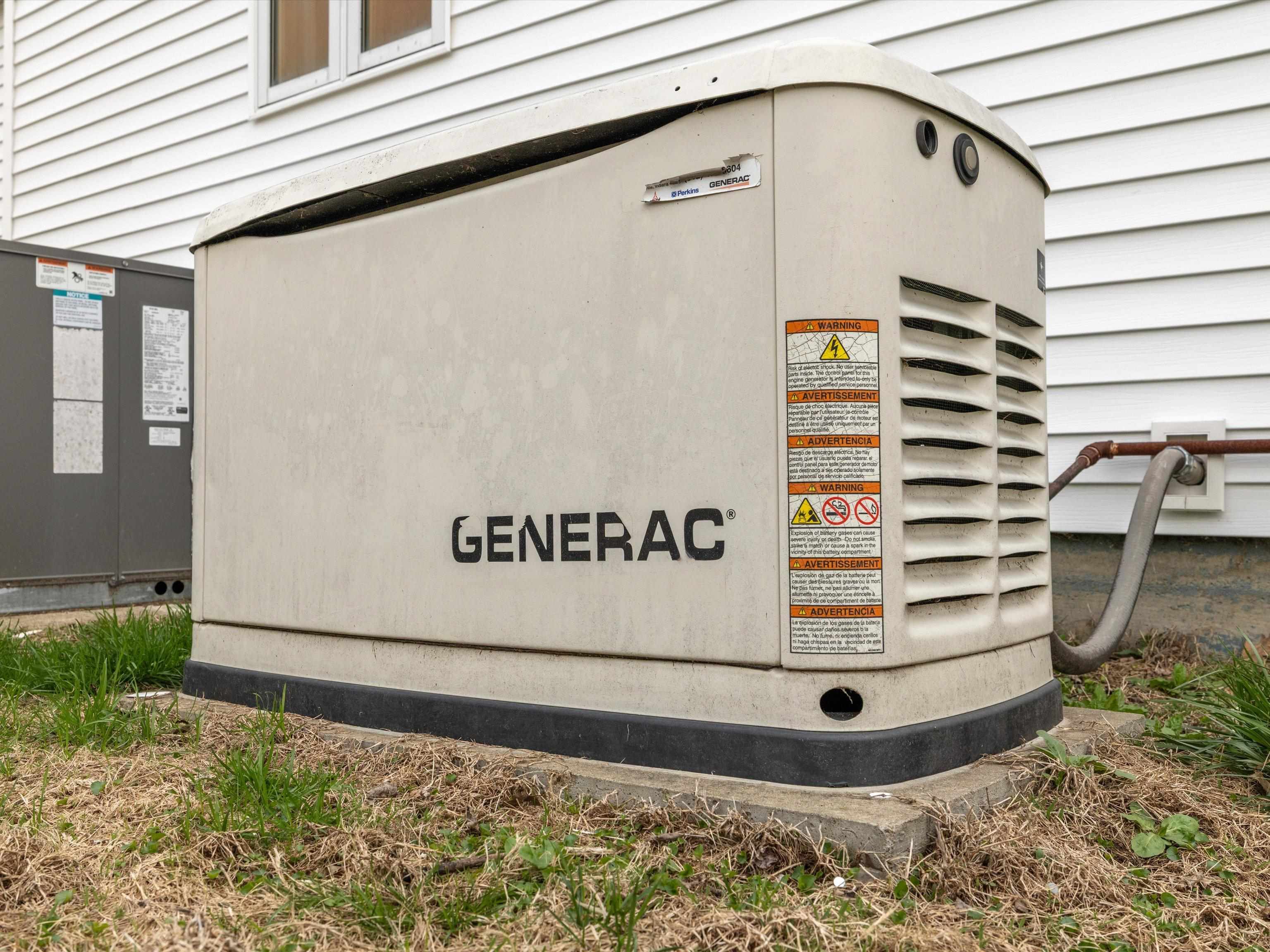 1231 Maple Ave, Owensboro, Kentucky 42301, 5 Bedrooms Bedrooms, ,2 BathroomsBathrooms,Single Family Residence,For Sale,Maple Ave,94351