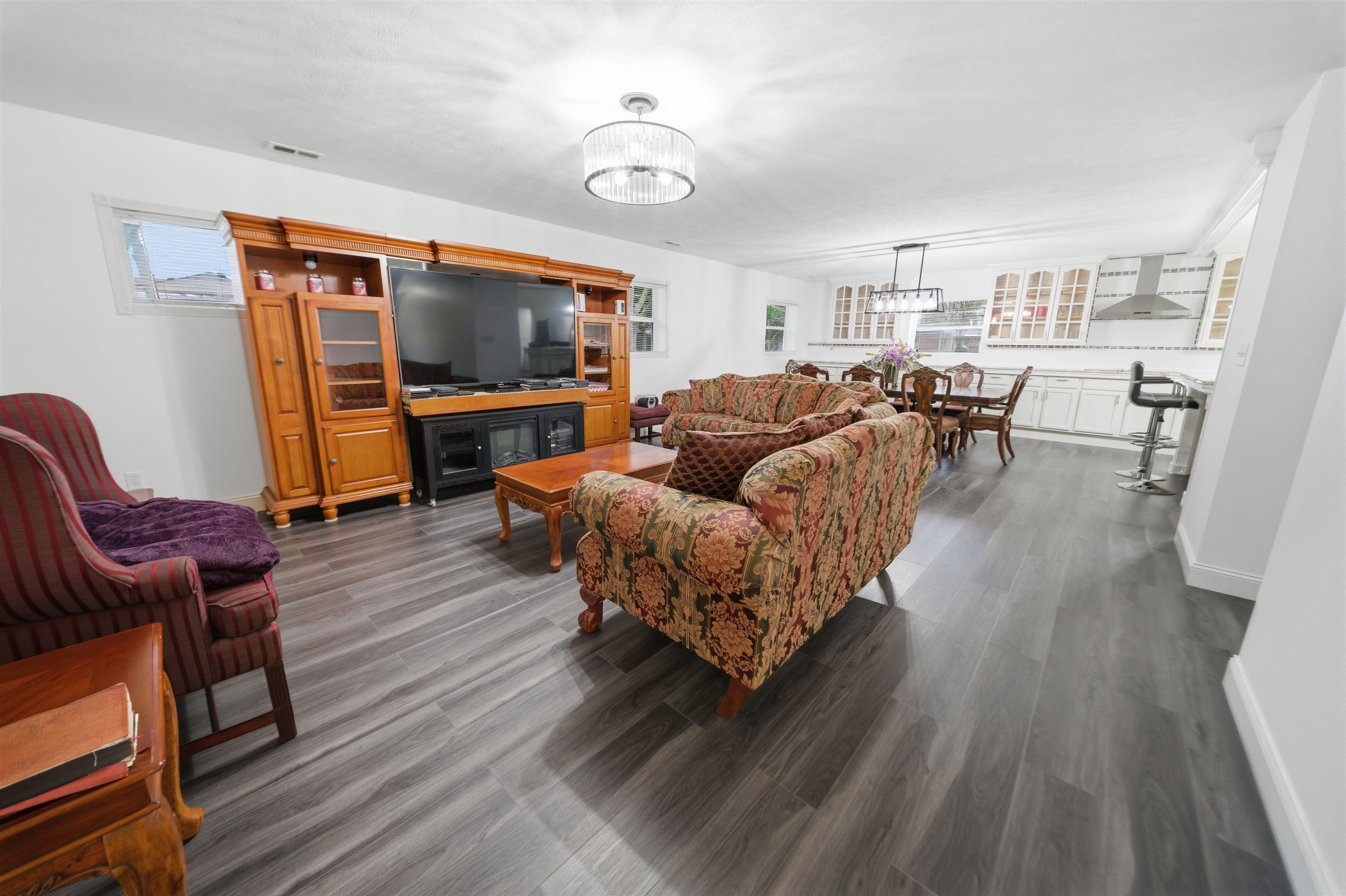 301 Legion Blvd, Owensboro, Kentucky 42303, 4 Bedrooms Bedrooms, ,2 BathroomsBathrooms,Single Family Residence,For Sale,Legion Blvd,94354