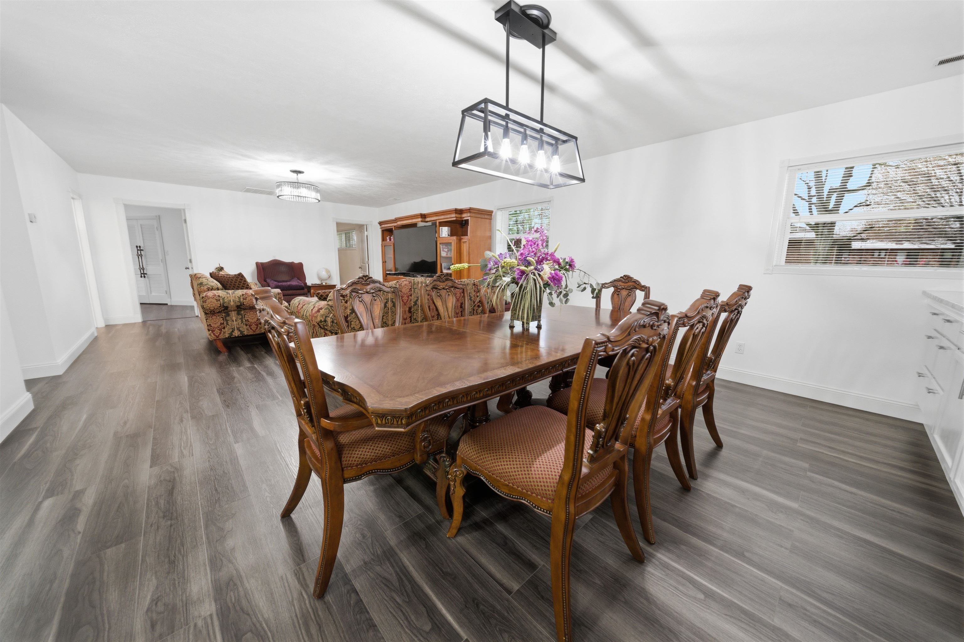 301 Legion Blvd, Owensboro, Kentucky 42303, 4 Bedrooms Bedrooms, ,2 BathroomsBathrooms,Single Family Residence,For Sale,Legion Blvd,94354