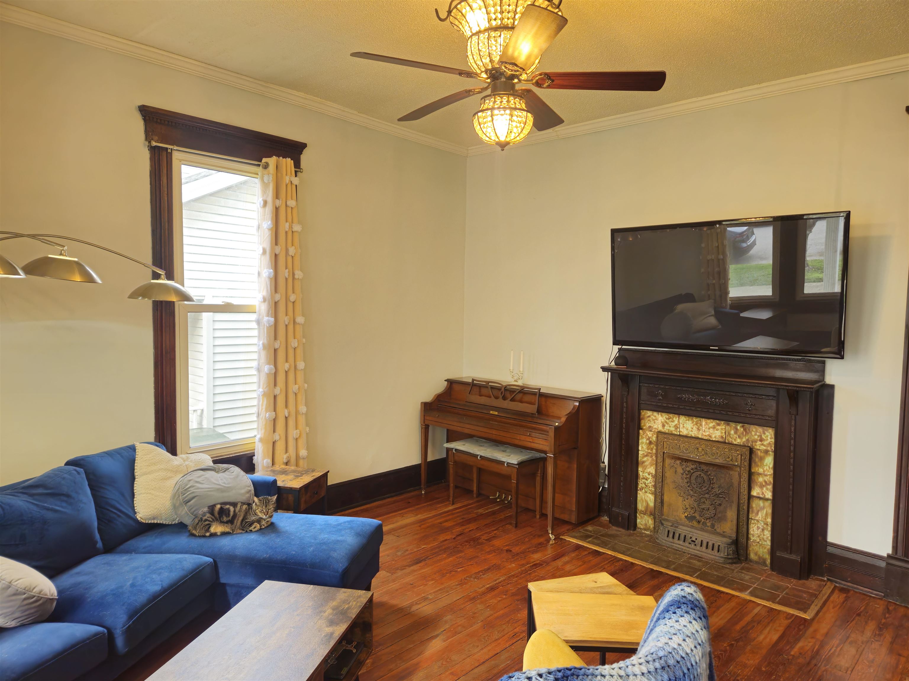 617 crittenend str, Owensboro, Kentucky 42303, 3 Bedrooms Bedrooms, ,2 BathroomsBathrooms,Single Family Residence,For Sale,crittenend str,94355