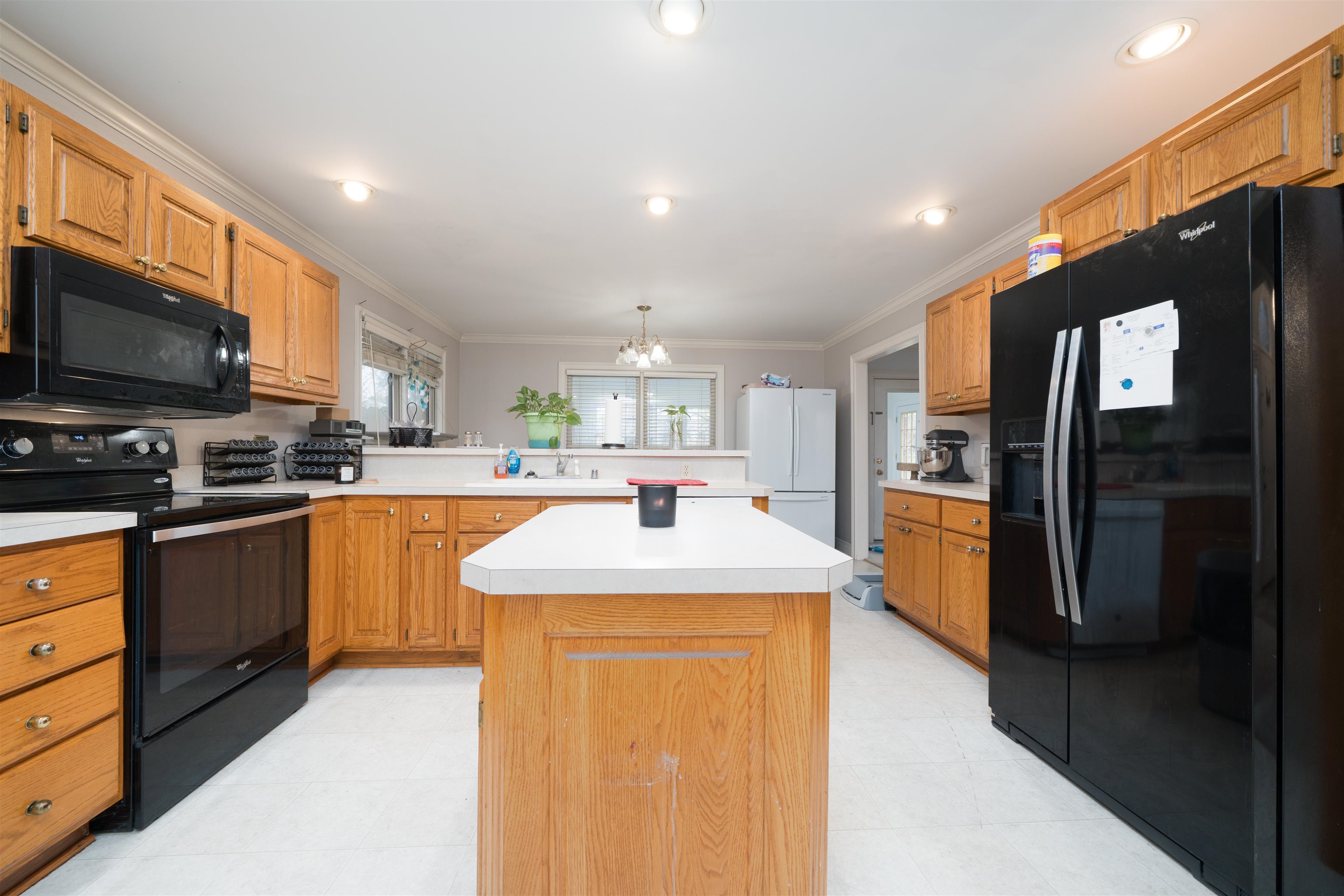 2624 Hillbrooke Pkwy, Owensboro, Kentucky 42303, 3 Bedrooms Bedrooms, ,2 BathroomsBathrooms,Single Family Residence,For Sale,Hillbrooke Pkwy,94358