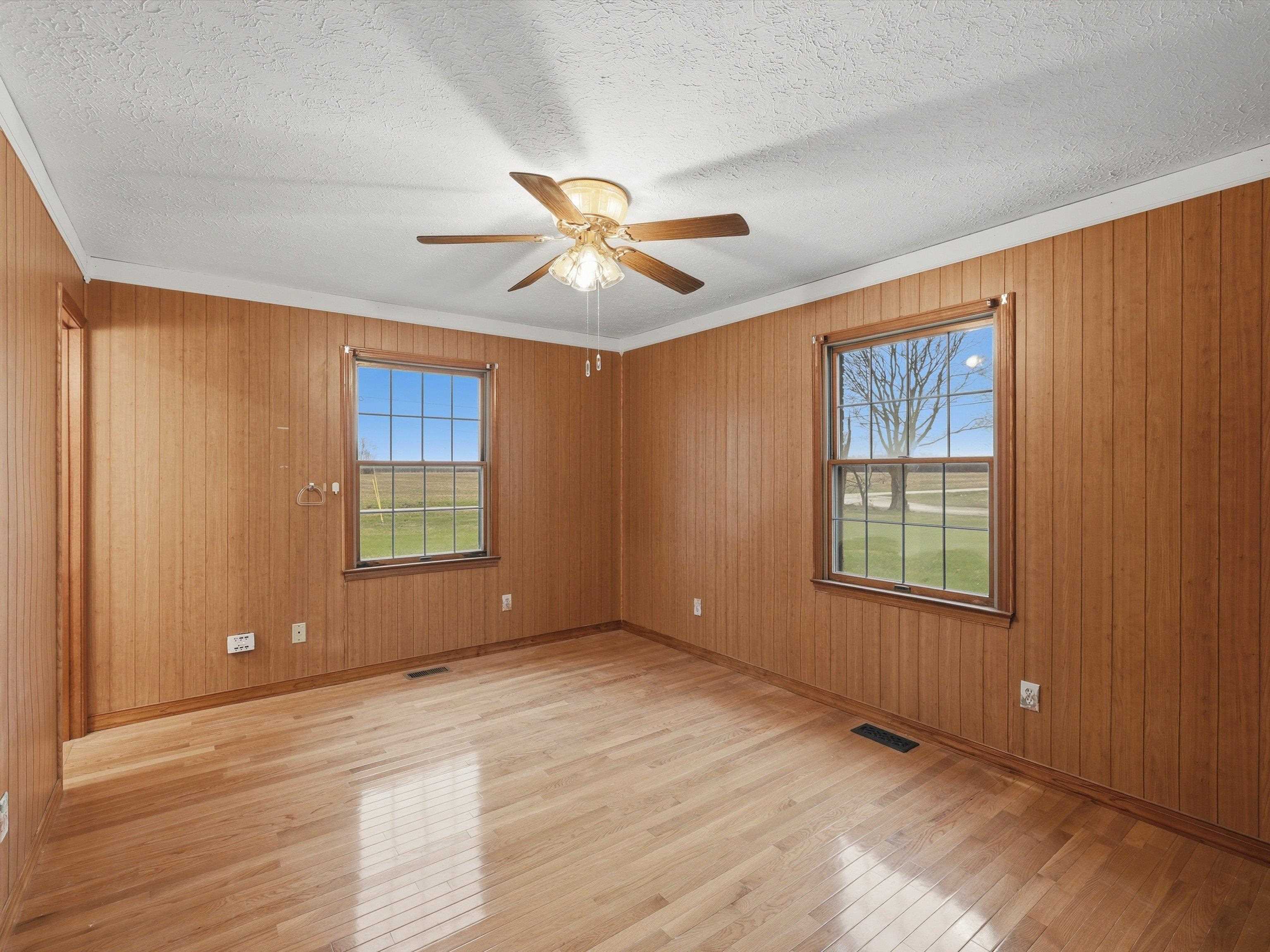 7750 Iceland Rd, Maceo, Kentucky 42355, 3 Bedrooms Bedrooms, ,2 BathroomsBathrooms,Single Family Residence,For Sale,Iceland Rd,94359